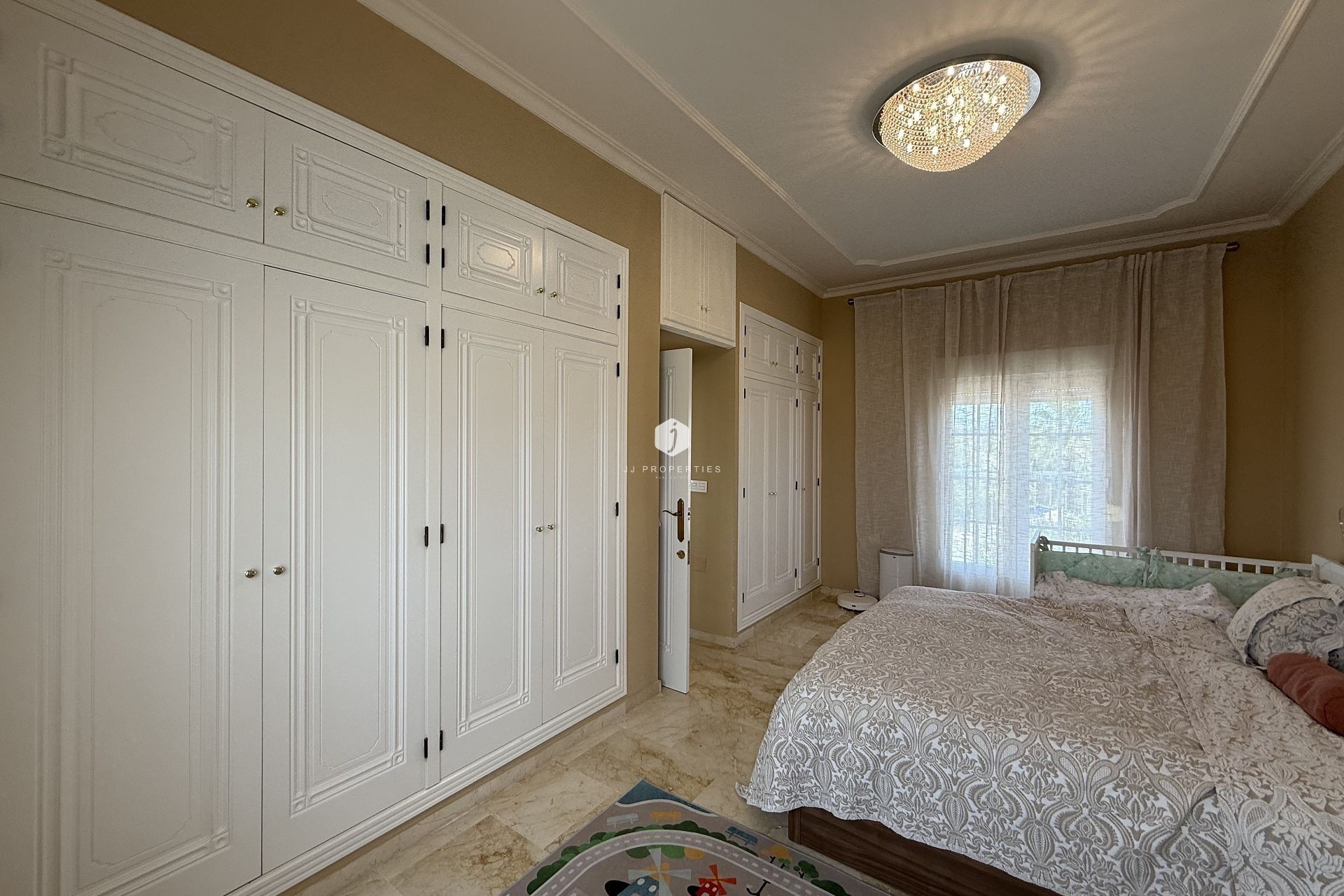 Aus zweiter Hand - Villa -
Orihuela Costa - Costa Blanca