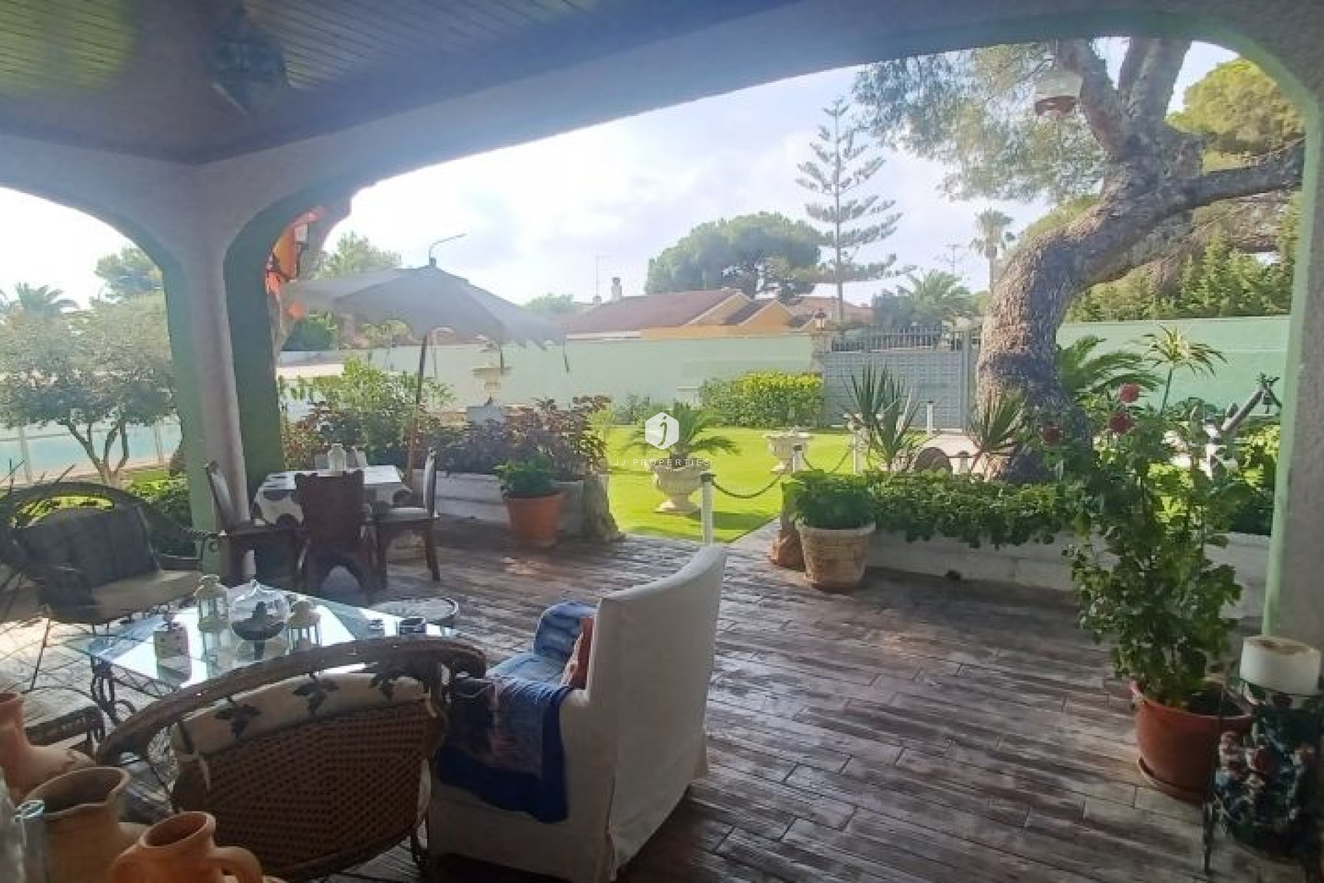 Aus zweiter Hand - Villa -
Orihuela Costa - Costa Blanca