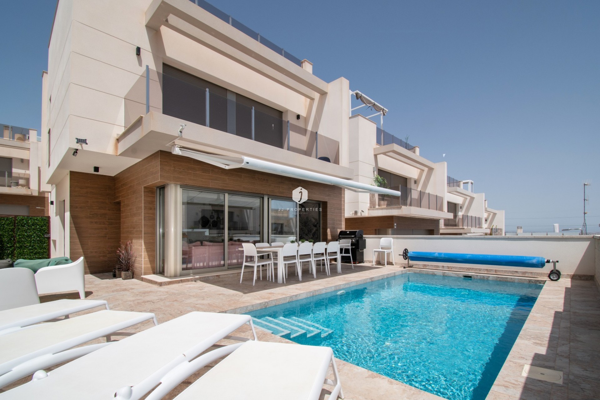 Aus zweiter Hand - Villa -
Orihuela Costa - Costa Blanca
