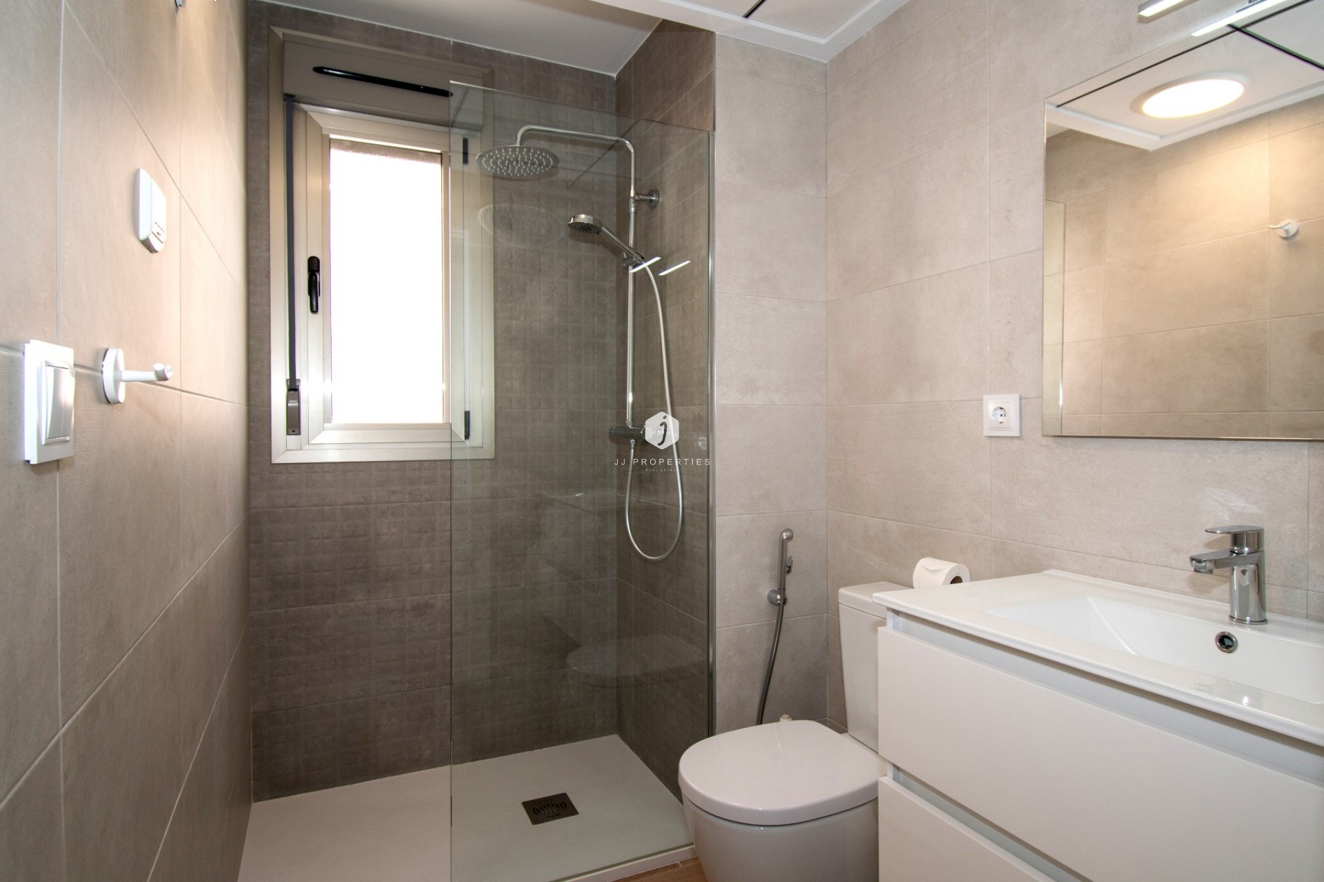 Aus zweiter Hand - Villa -
Orihuela Costa - Costa Blanca