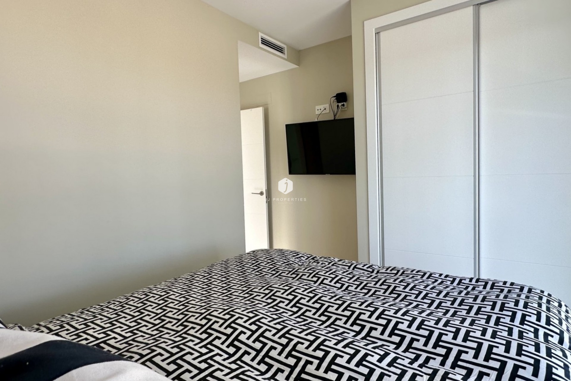 Aus zweiter Hand - Villa -
Orihuela Costa - Costa Blanca