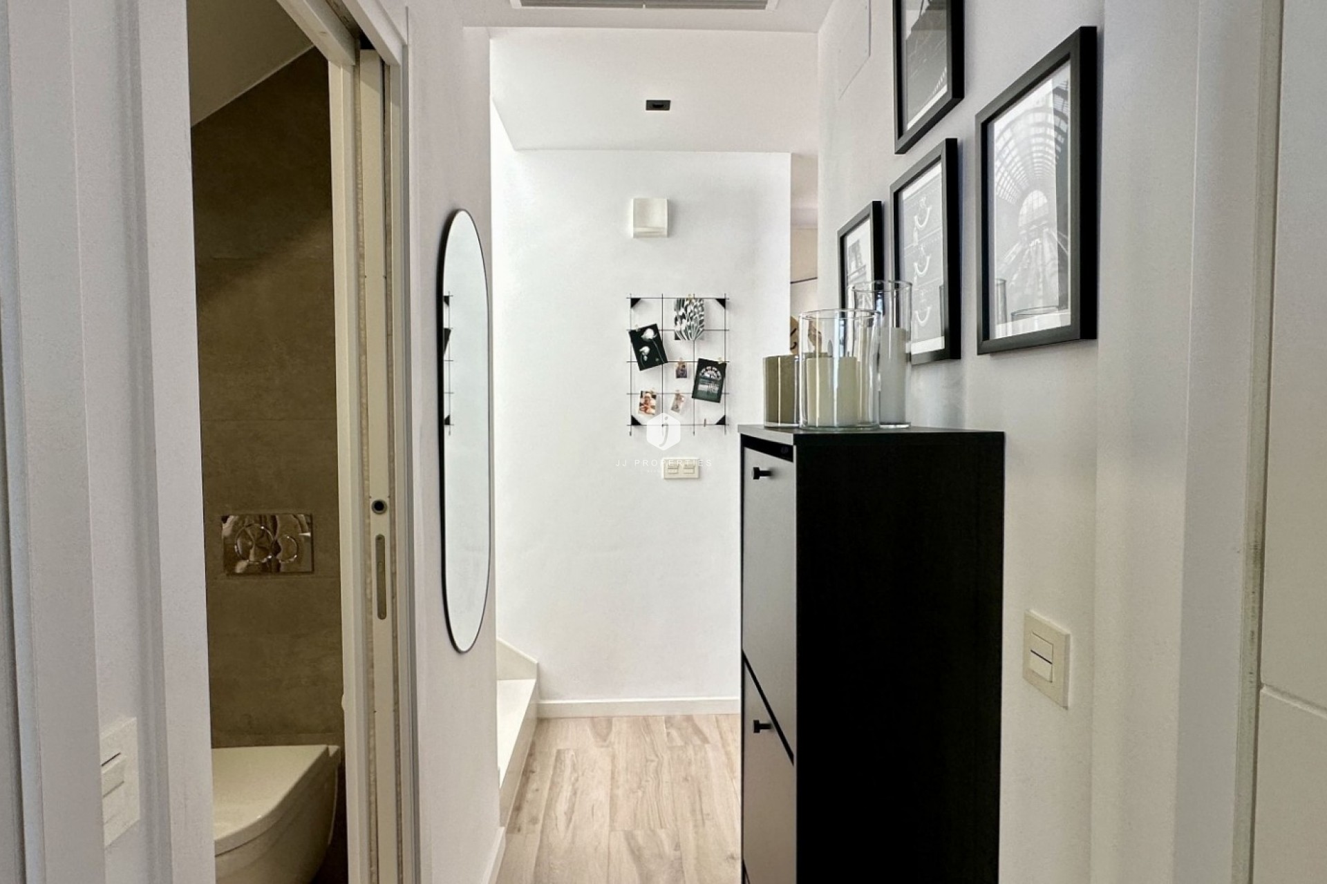 Aus zweiter Hand - Villa -
Orihuela Costa - Costa Blanca