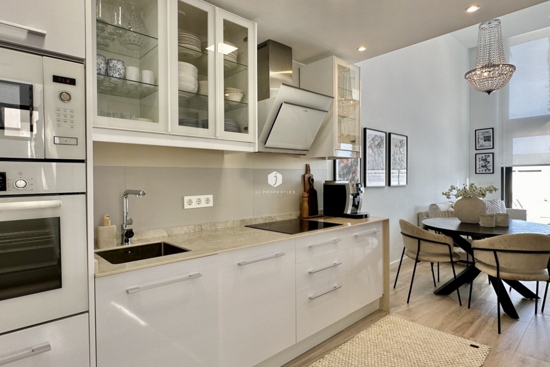 Aus zweiter Hand - Villa -
Orihuela Costa - Costa Blanca