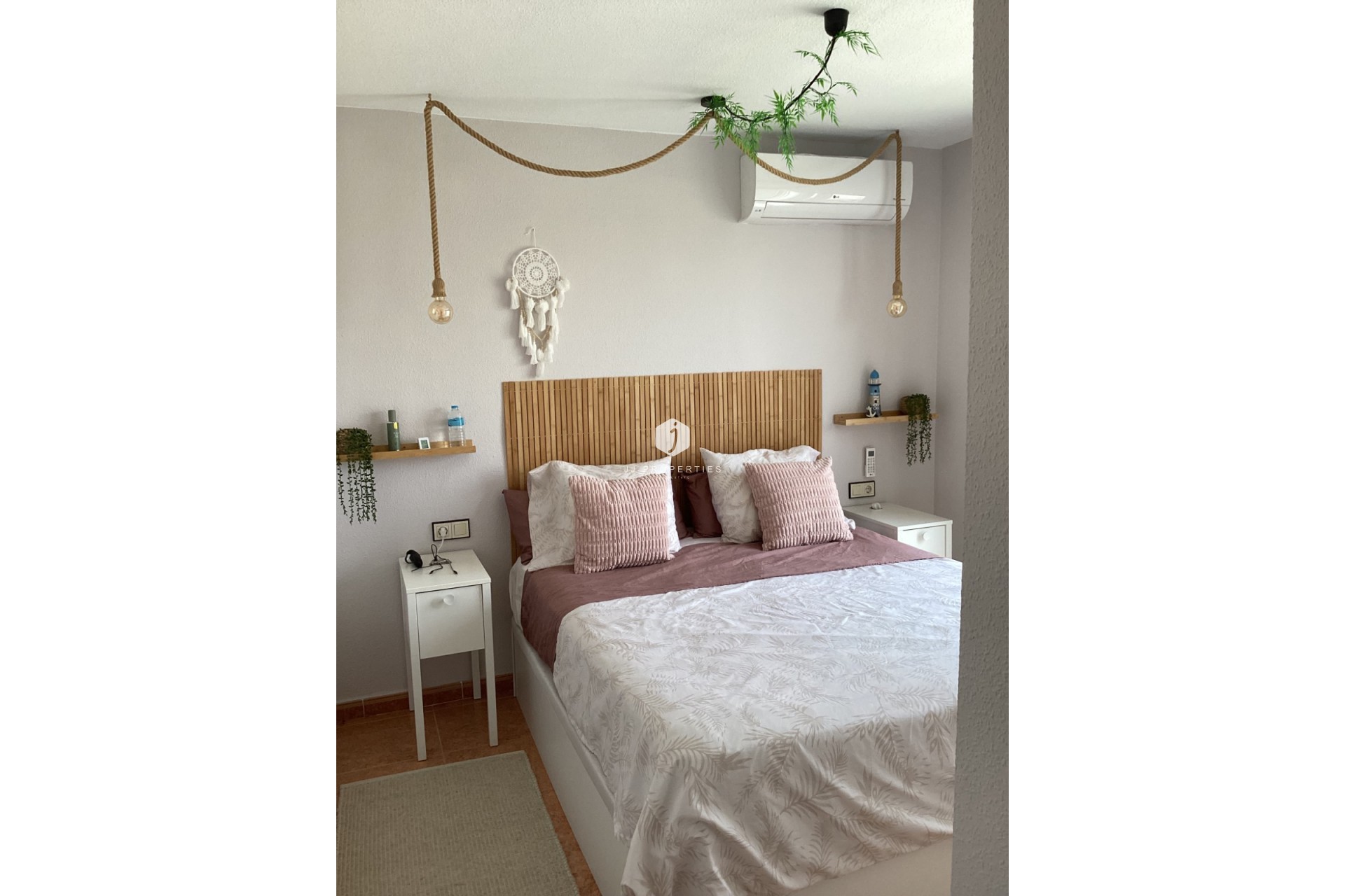 Aus zweiter Hand - Villa -
Orihuela Costa - Costa Blanca