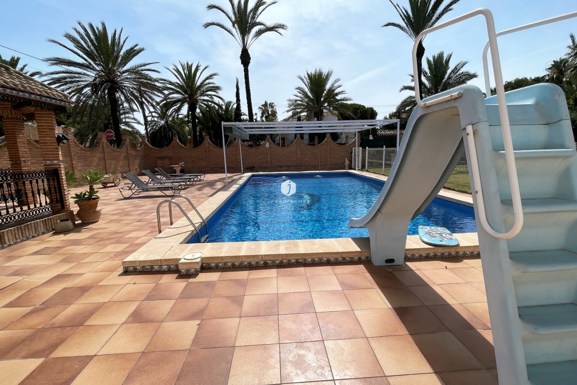 Aus zweiter Hand - Villa -
Orihuela Costa - Costa Blanca