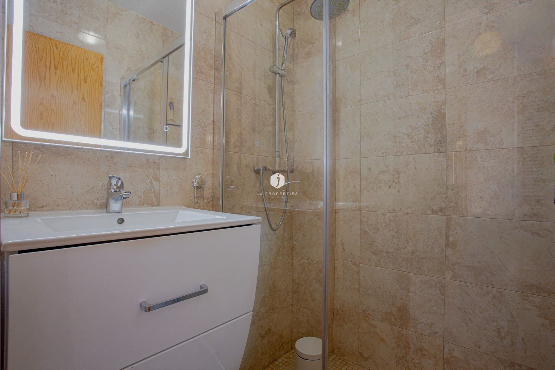 Aus zweiter Hand - Villa -
Orihuela Costa - Costa Blanca