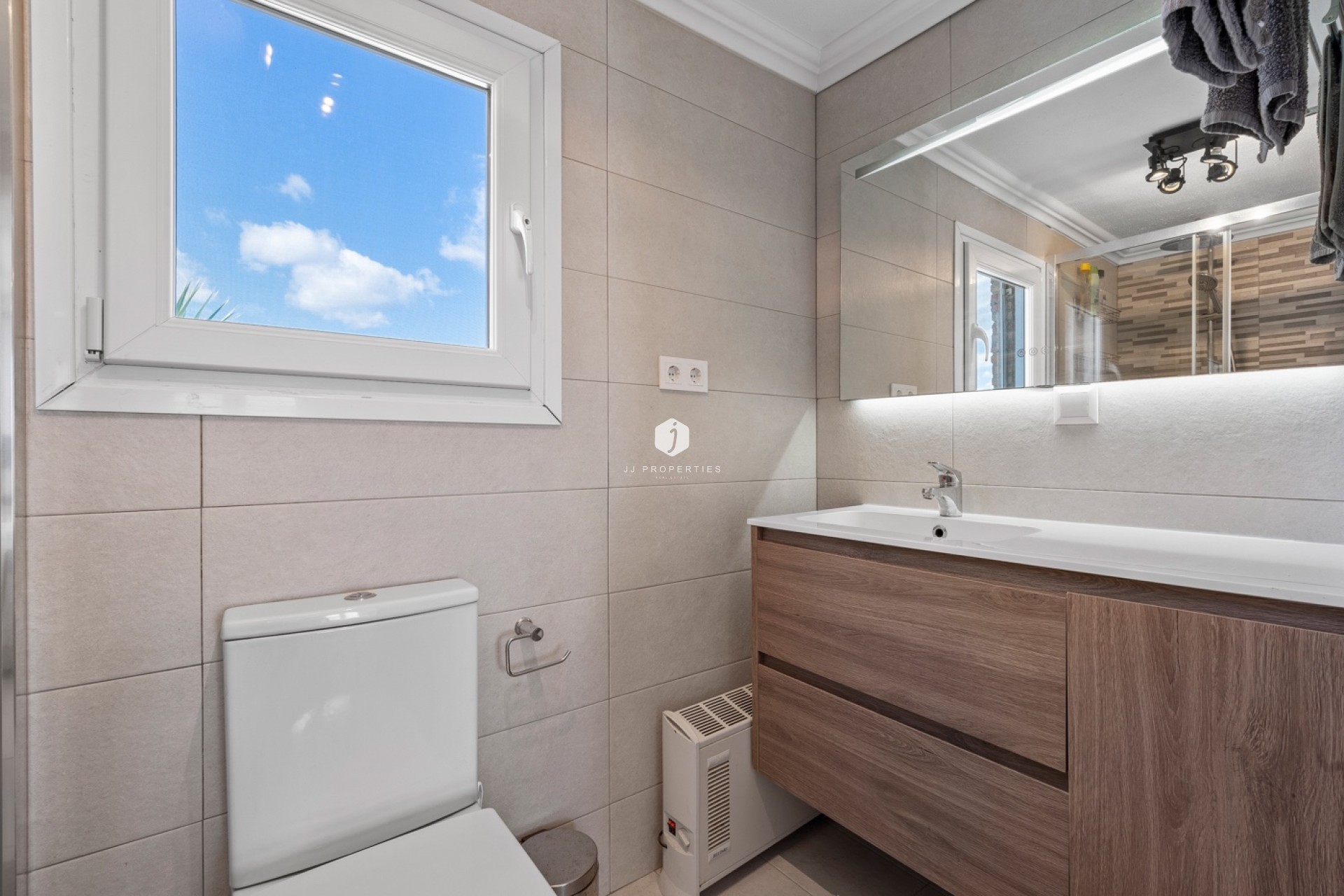 Aus zweiter Hand - Villa -
Orihuela Costa - Costa Blanca