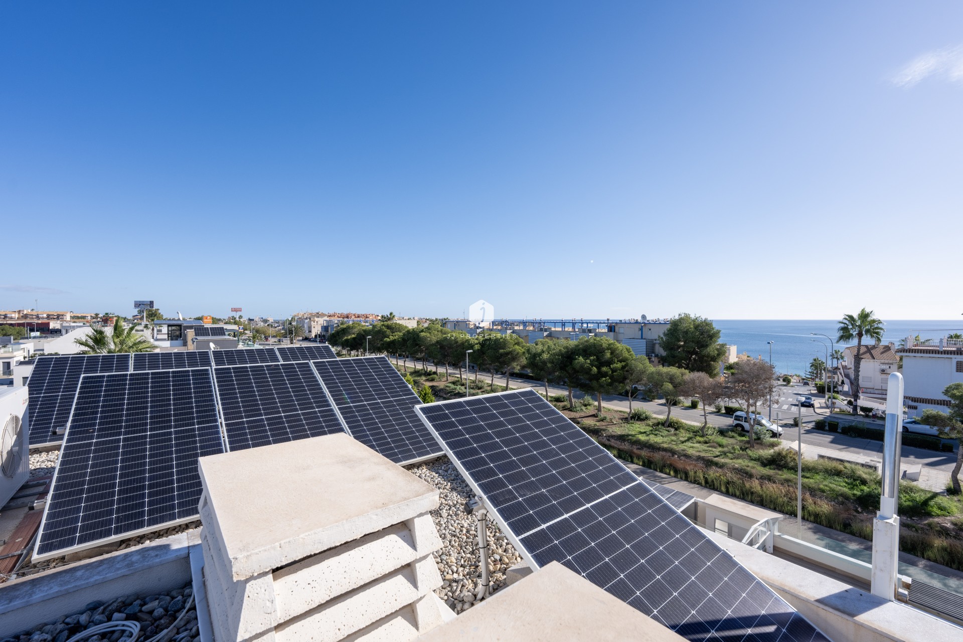 Aus zweiter Hand - Villa -
Orihuela Costa - Costa Blanca