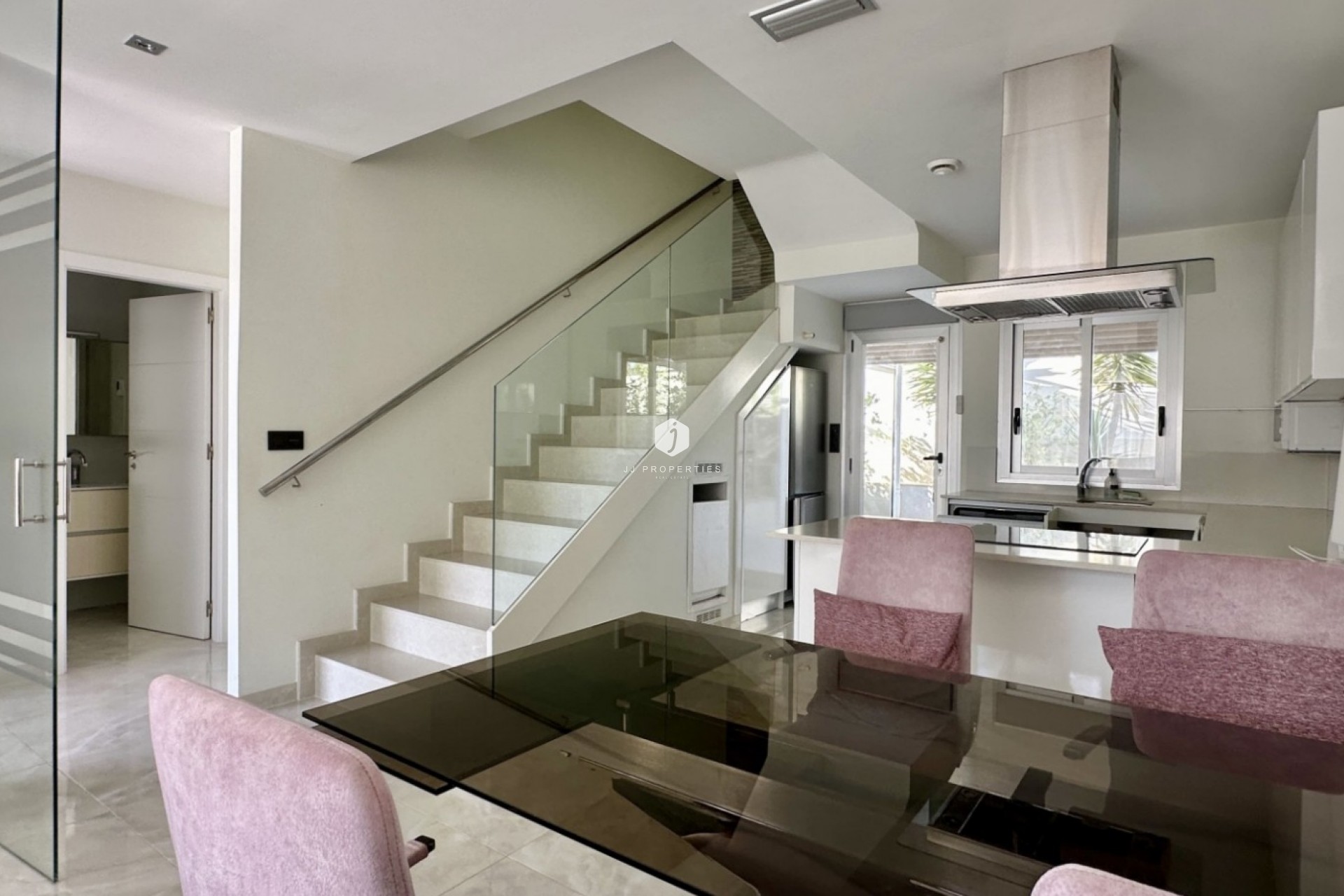 Aus zweiter Hand - Villa -
Orihuela Costa - Costa Blanca