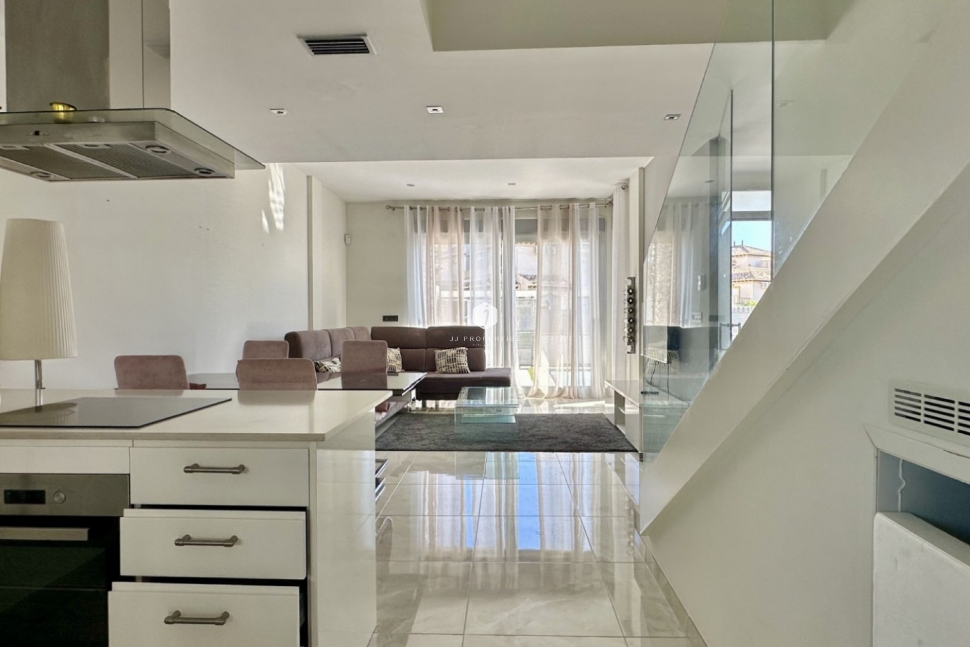 Aus zweiter Hand - Villa -
Orihuela Costa - Costa Blanca