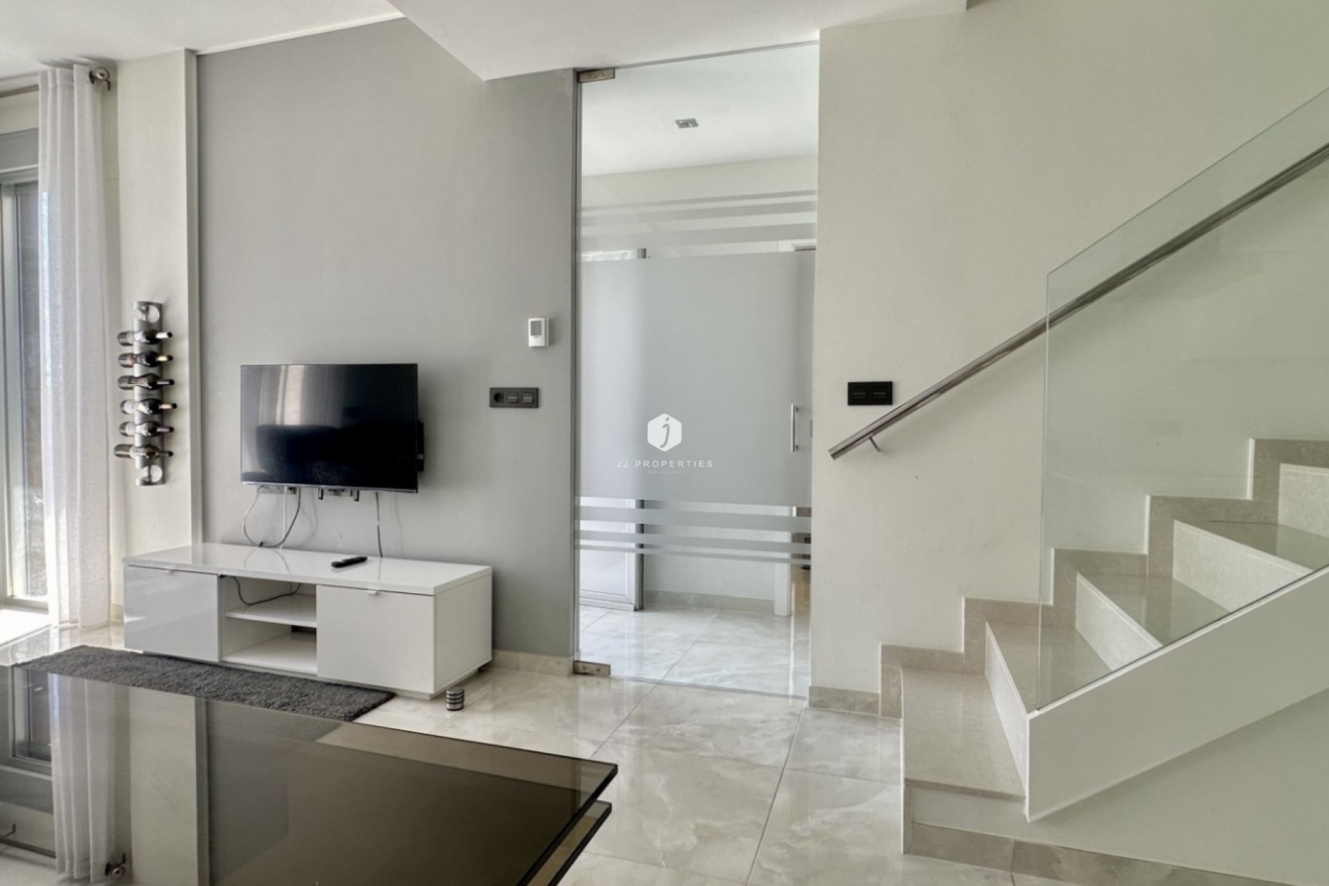 Aus zweiter Hand - Villa -
Orihuela Costa - Costa Blanca