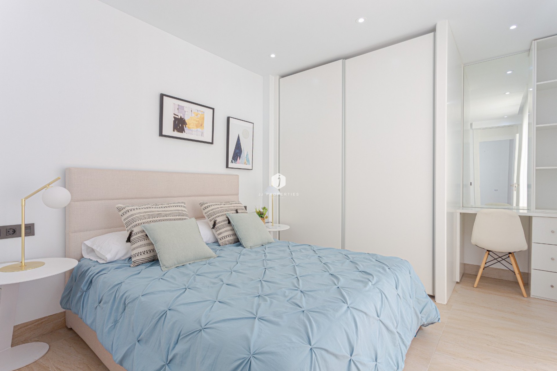 Aus zweiter Hand - Villa -
Orihuela Costa - Costa Blanca