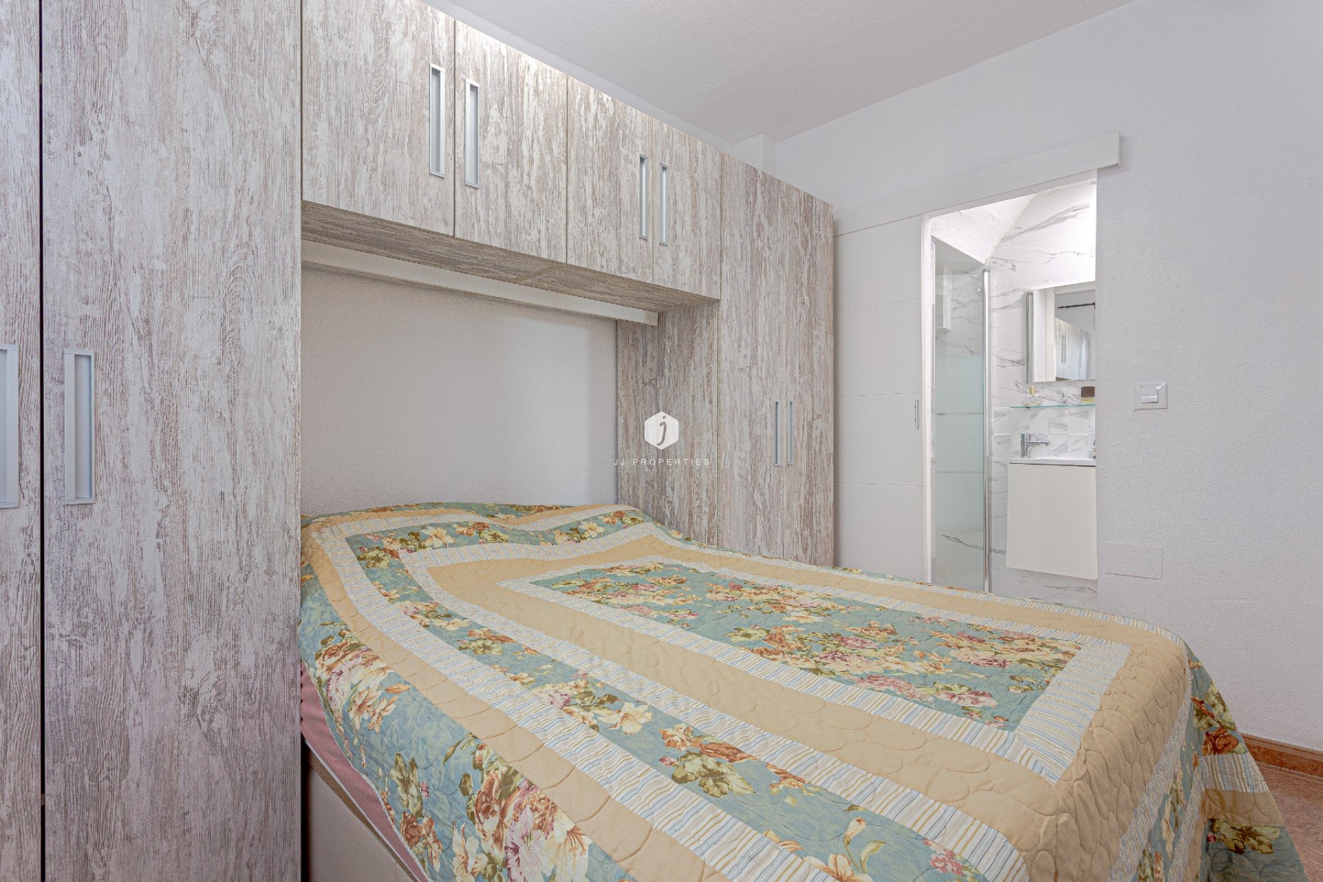 Aus zweiter Hand - Villa -
Orihuela Costa - Costa Blanca