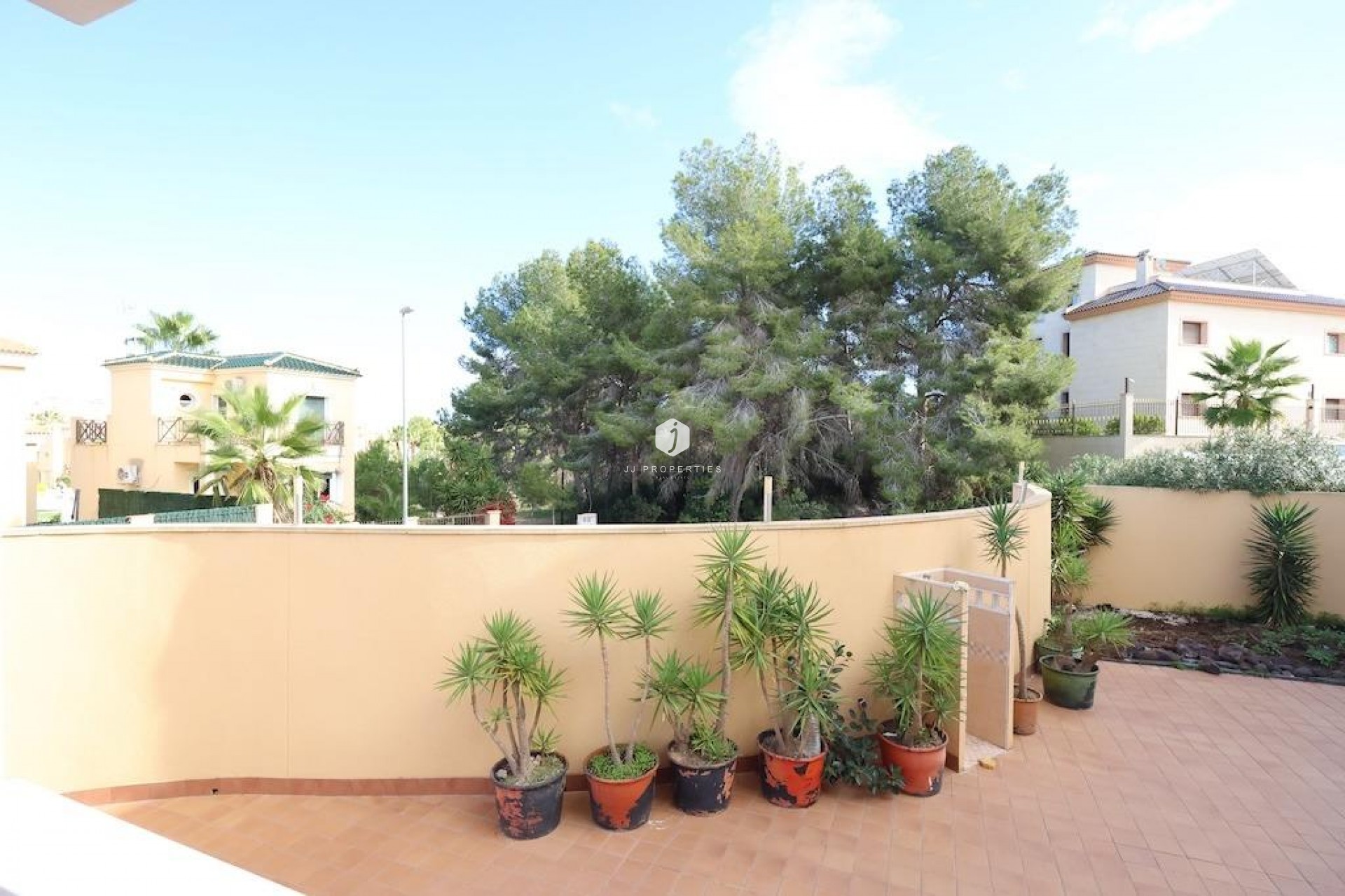 Aus zweiter Hand - Villa -
Orihuela Costa - Costa Blanca