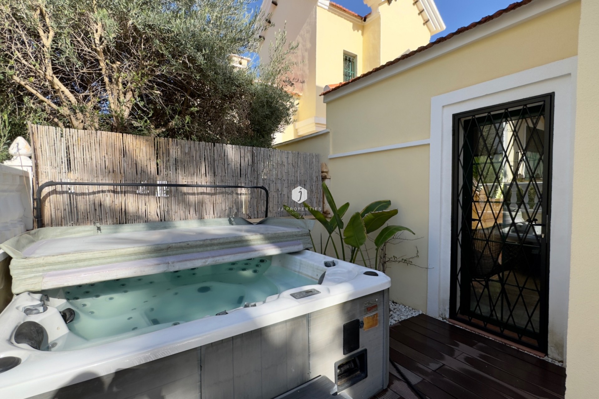 Aus zweiter Hand - Villa -
Orihuela Costa - Costa Blanca