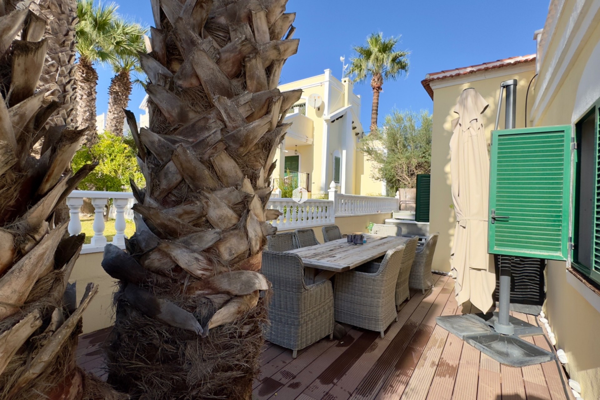 Aus zweiter Hand - Villa -
Orihuela Costa - Costa Blanca