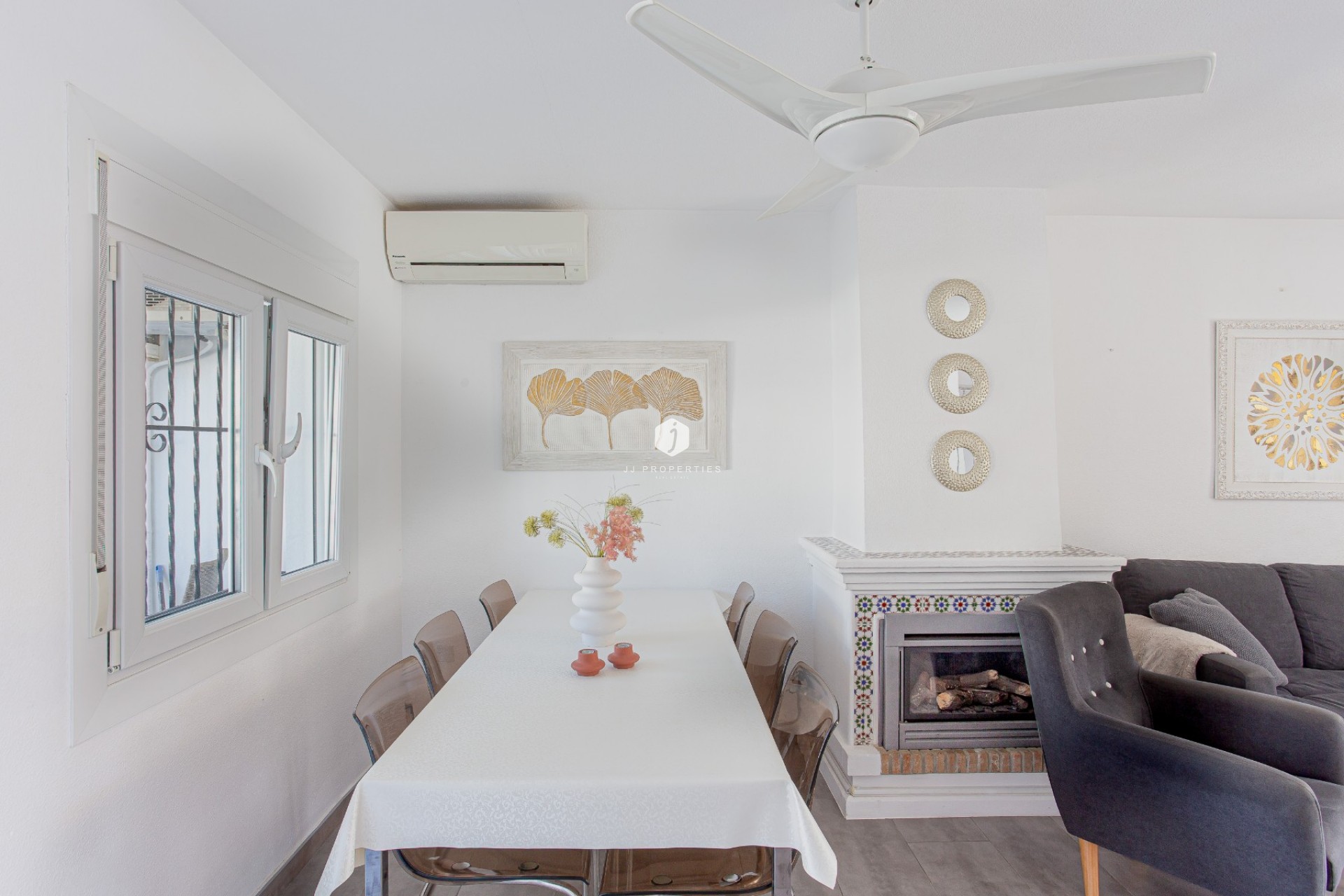 Aus zweiter Hand - Villa -
Orihuela Costa - Costa Blanca