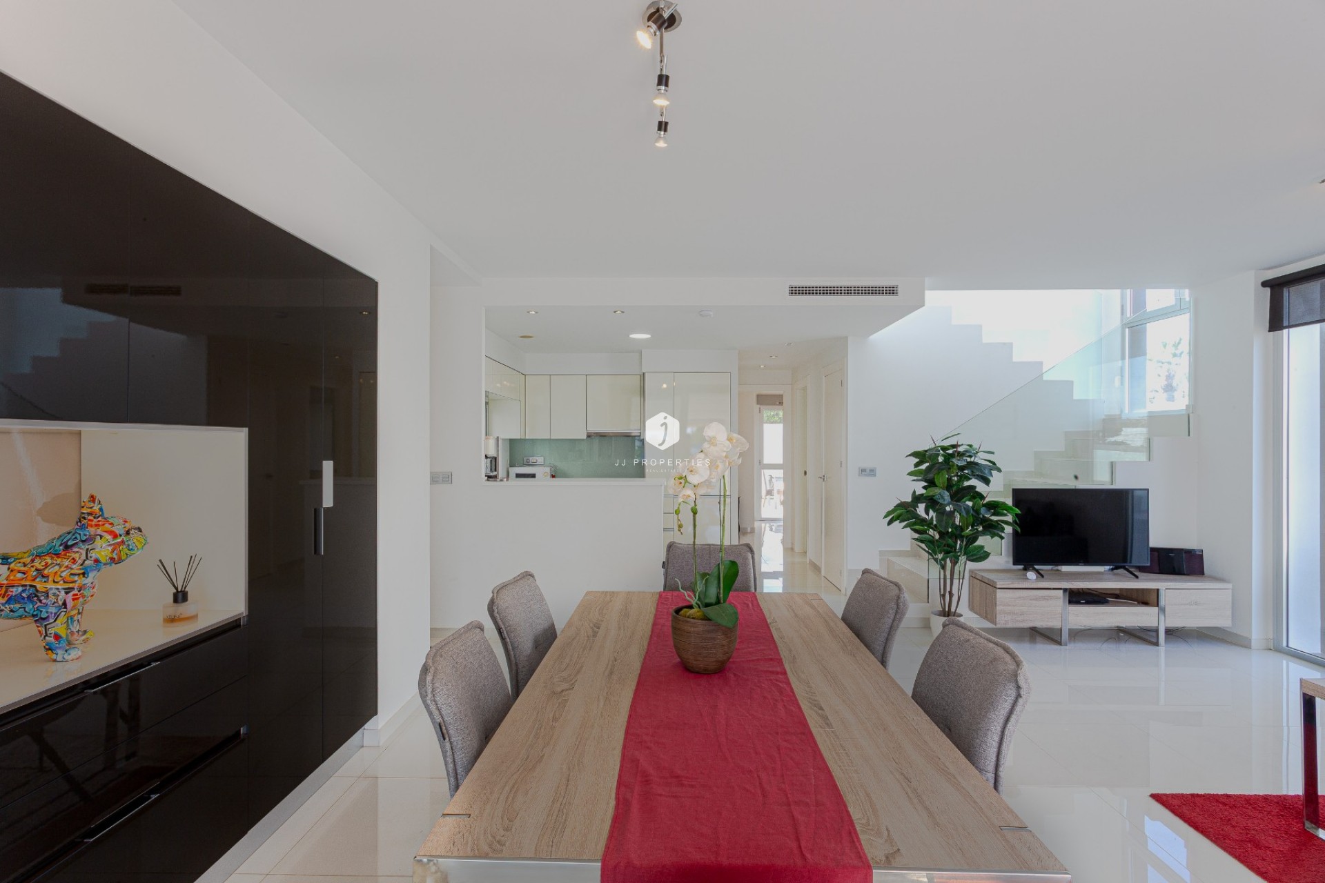 Aus zweiter Hand - Villa -
Orihuela Costa - Costa Blanca