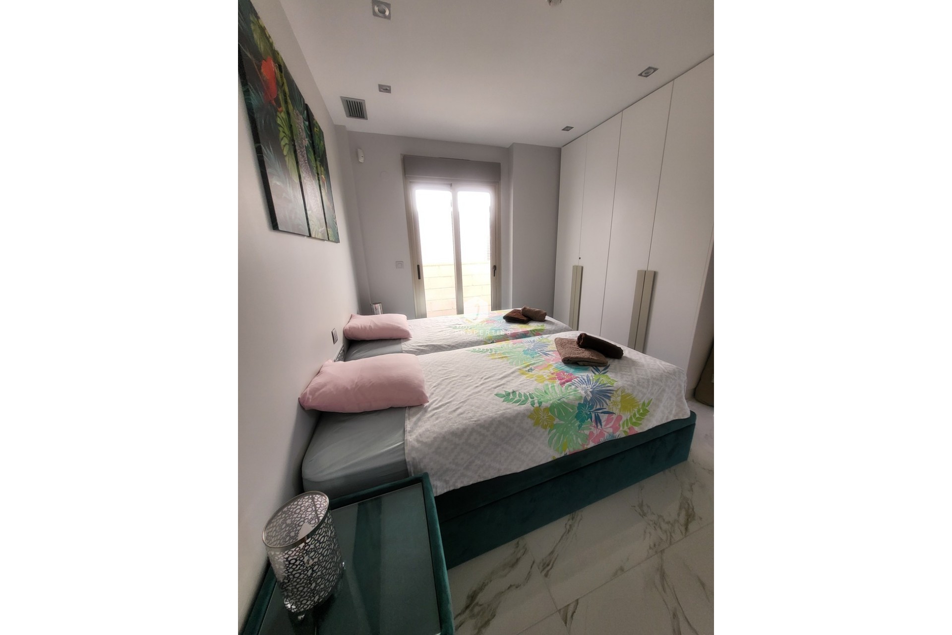 Aus zweiter Hand - Villa -
Orihuela Costa - Costa Blanca