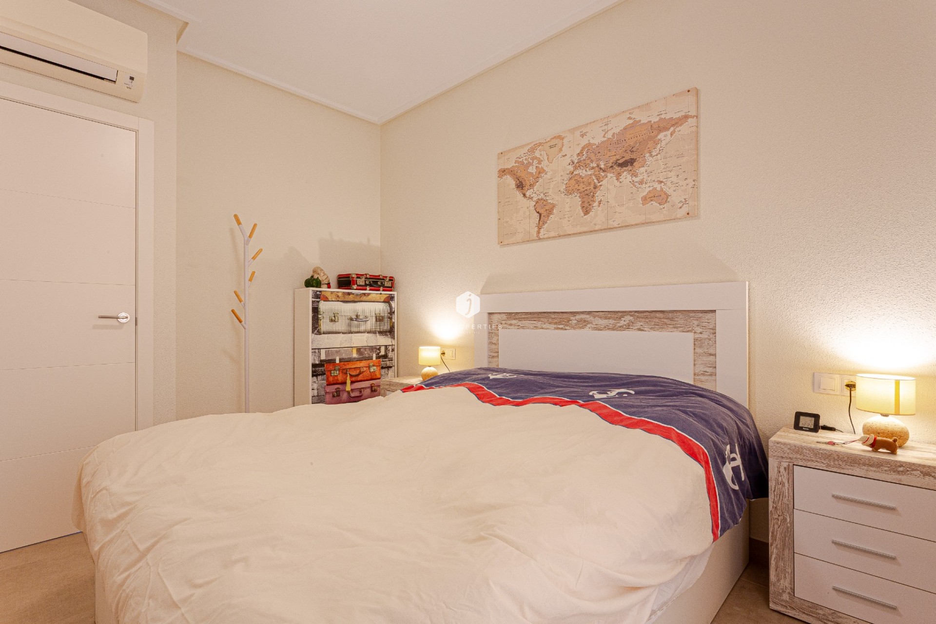 Aus zweiter Hand - Villa -
Orihuela Costa - Costa Blanca