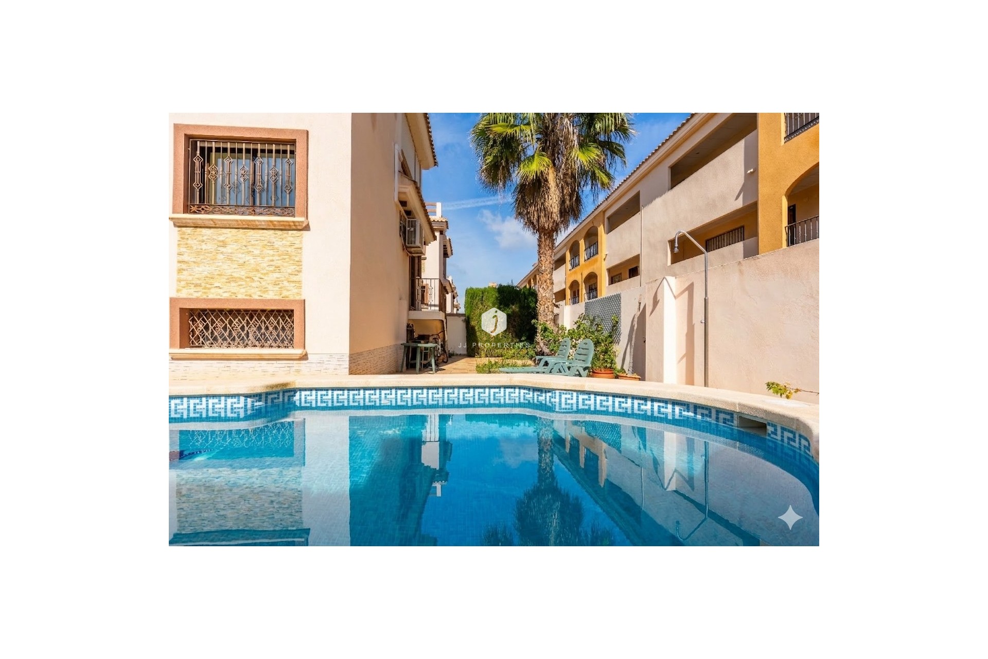Aus zweiter Hand - Villa -
Orihuela Costa - Costa Blanca