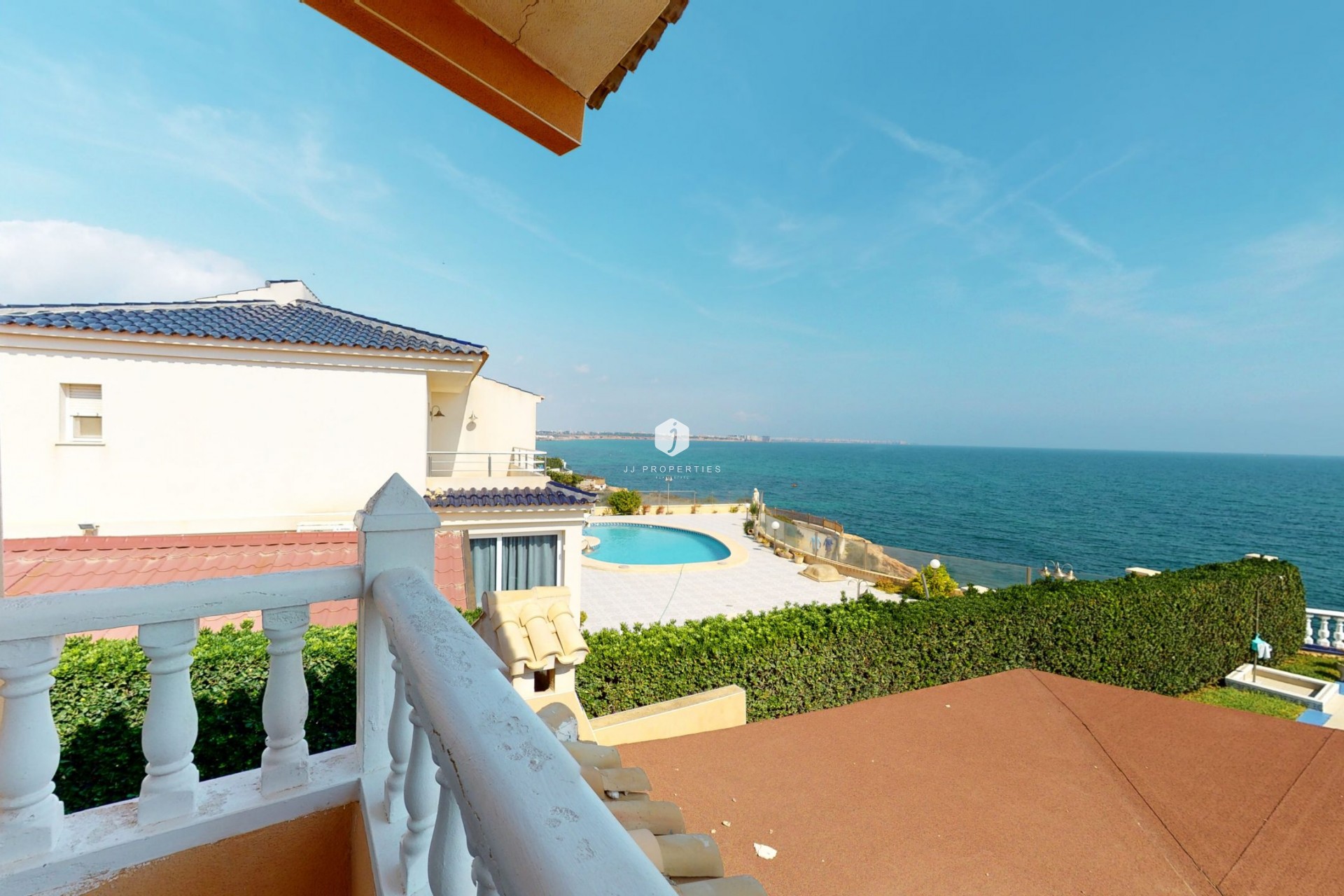 Aus zweiter Hand - Villa -
Orihuela Costa - Costa Blanca