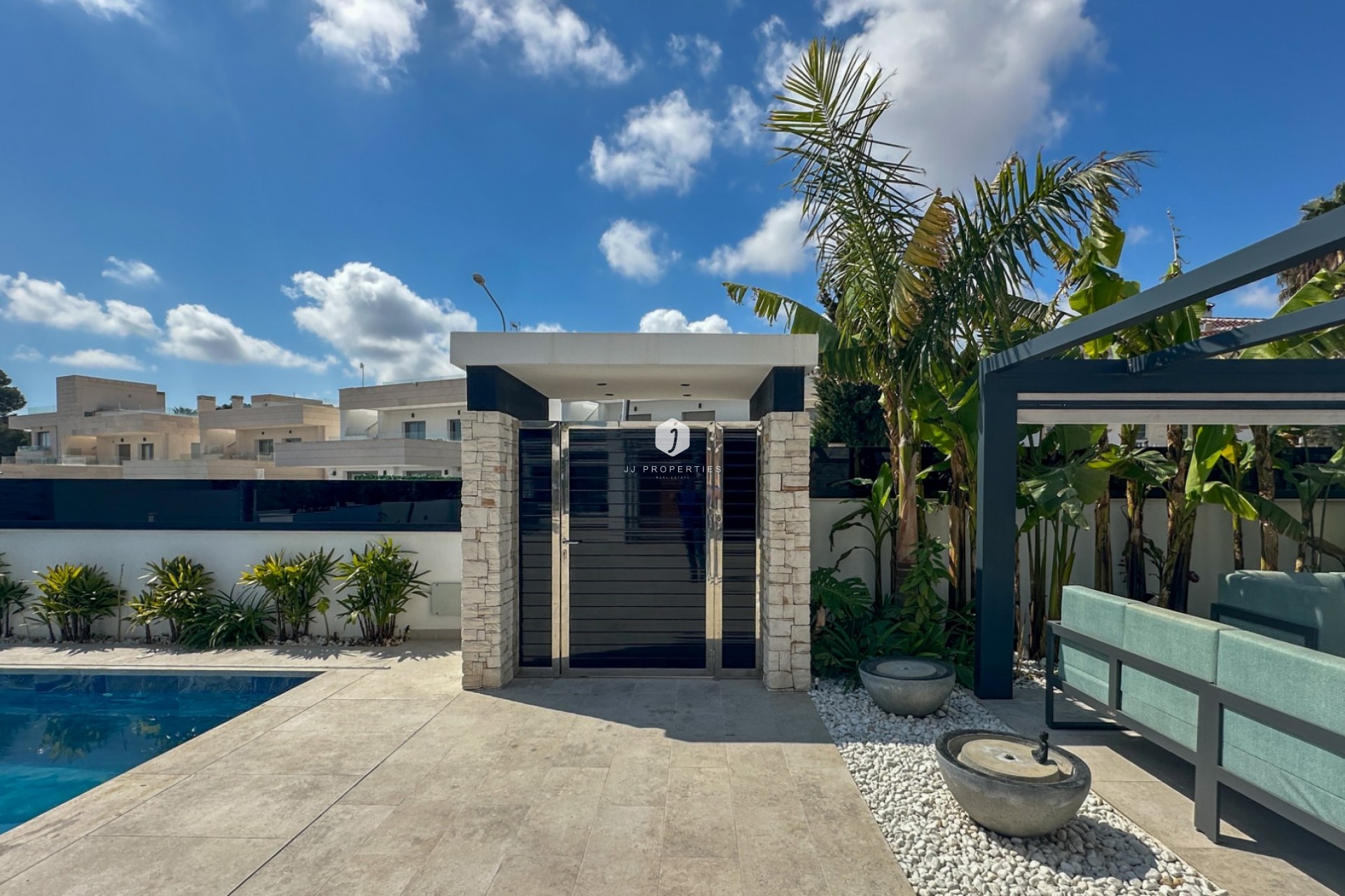 Aus zweiter Hand - Villa -
Orihuela Costa - Costa Blanca