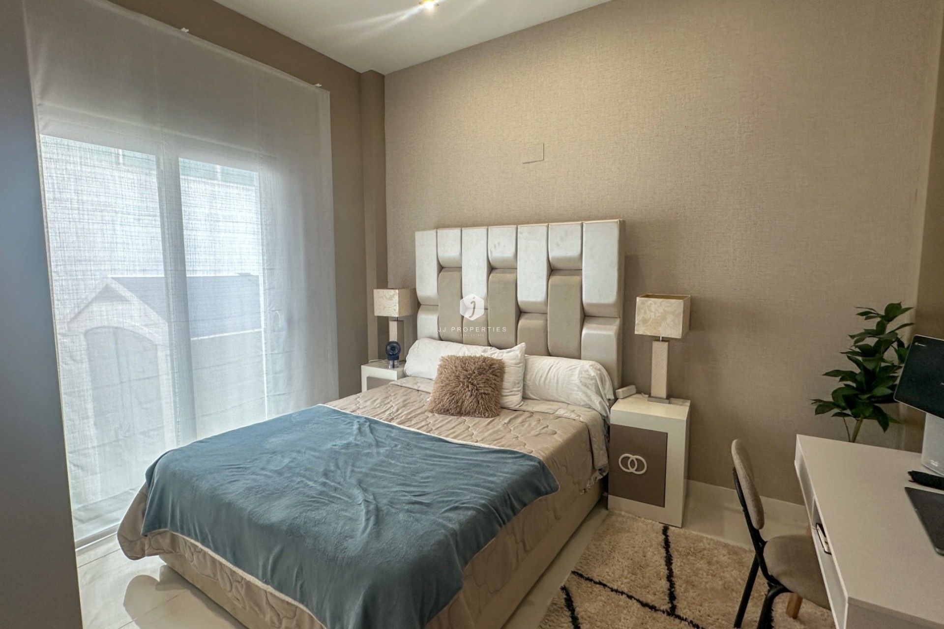 Aus zweiter Hand - Villa -
Orihuela Costa - Costa Blanca