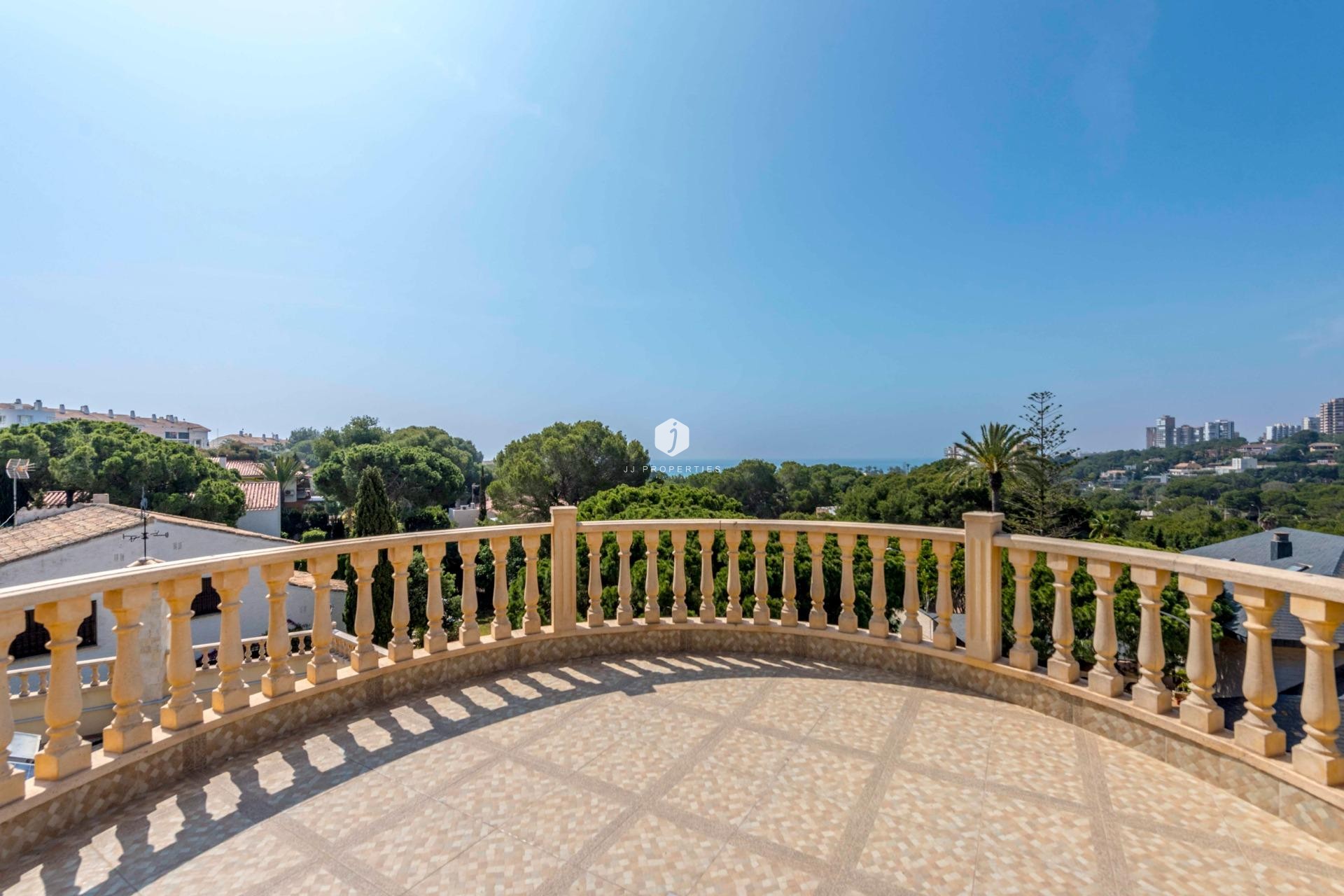 Aus zweiter Hand - Villa -
Orihuela Costa - Costa Blanca