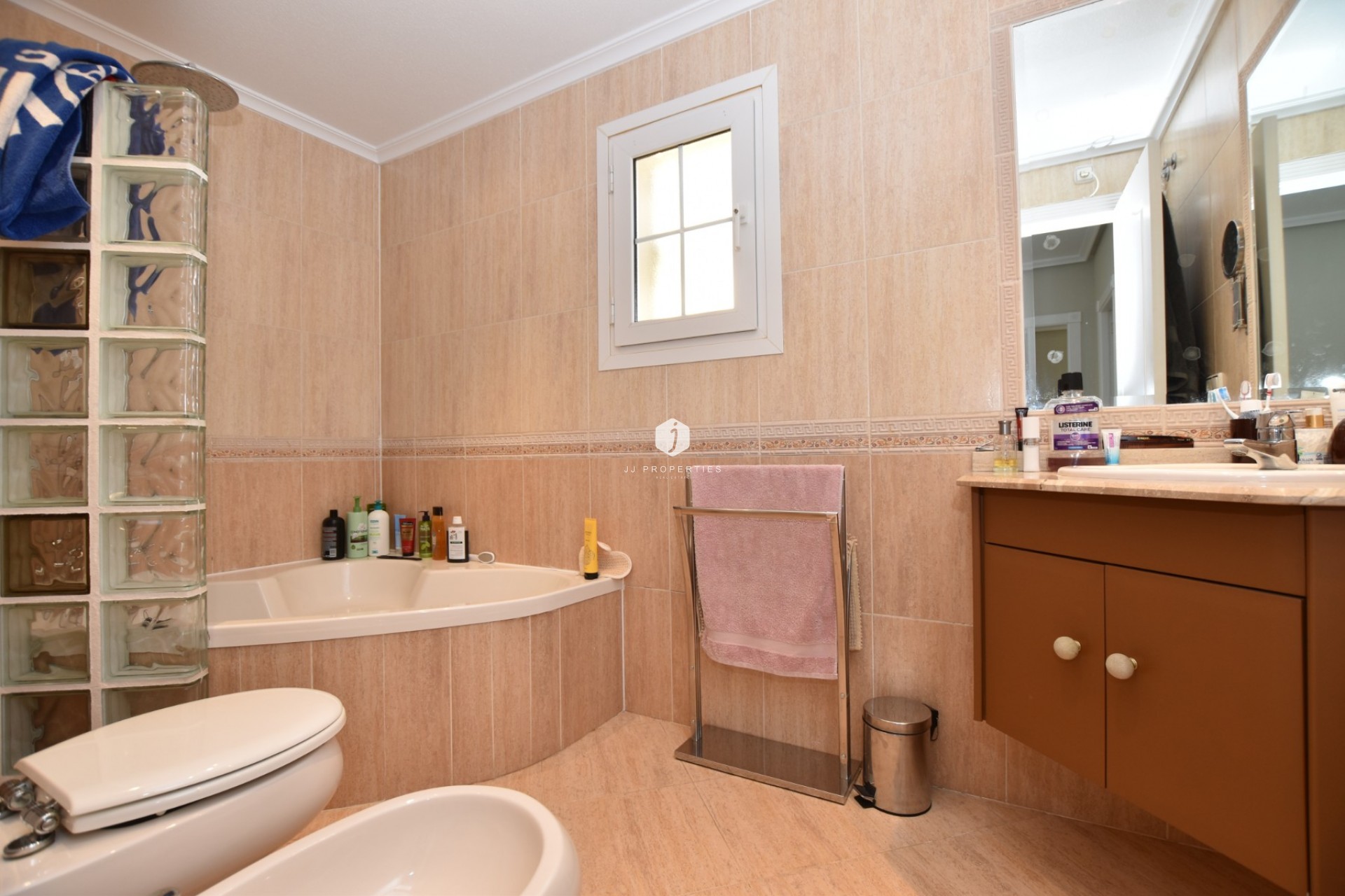 Aus zweiter Hand - Villa -
Orihuela Costa - Costa Blanca