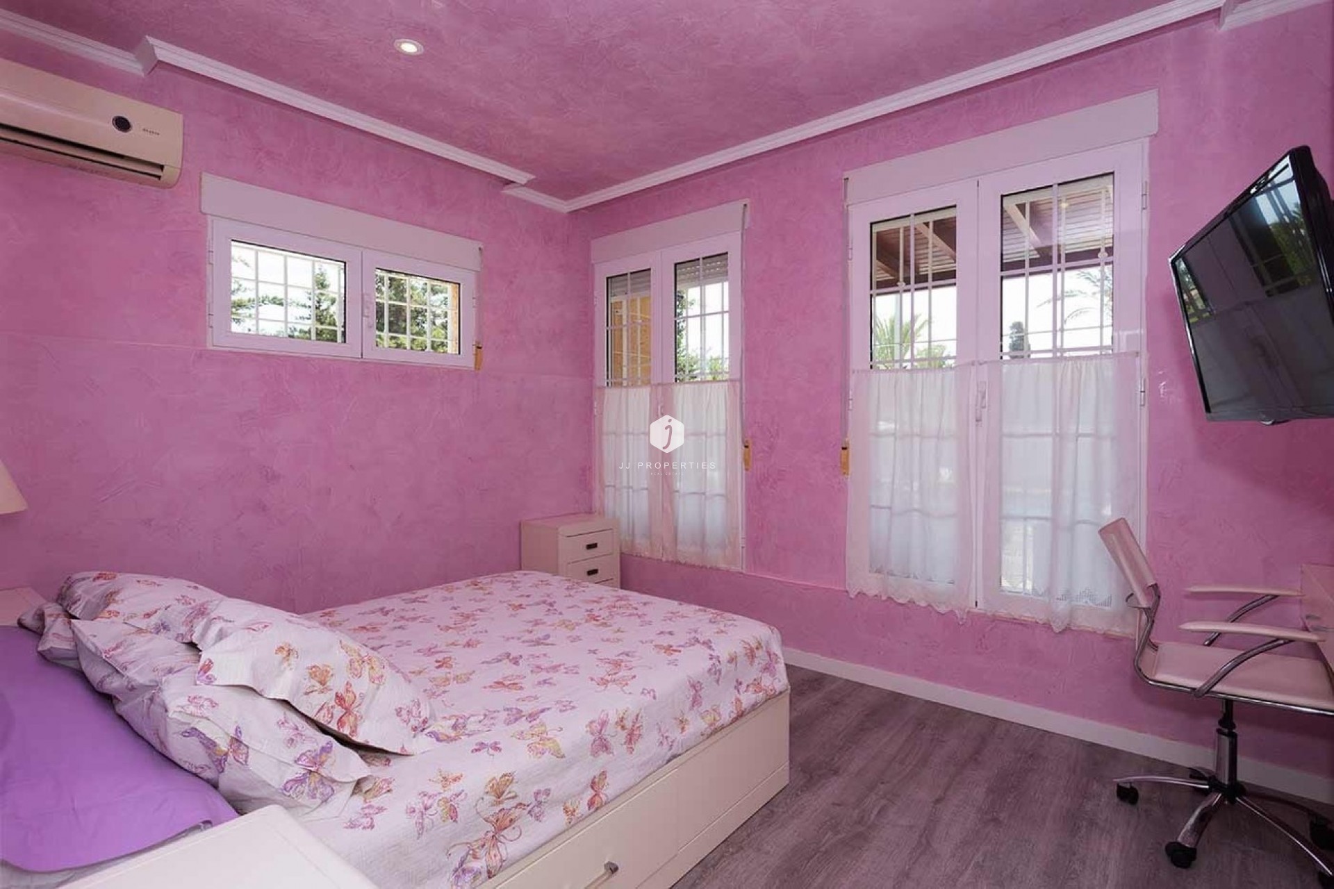 Aus zweiter Hand - Villa -
Orihuela Costa - Costa Blanca