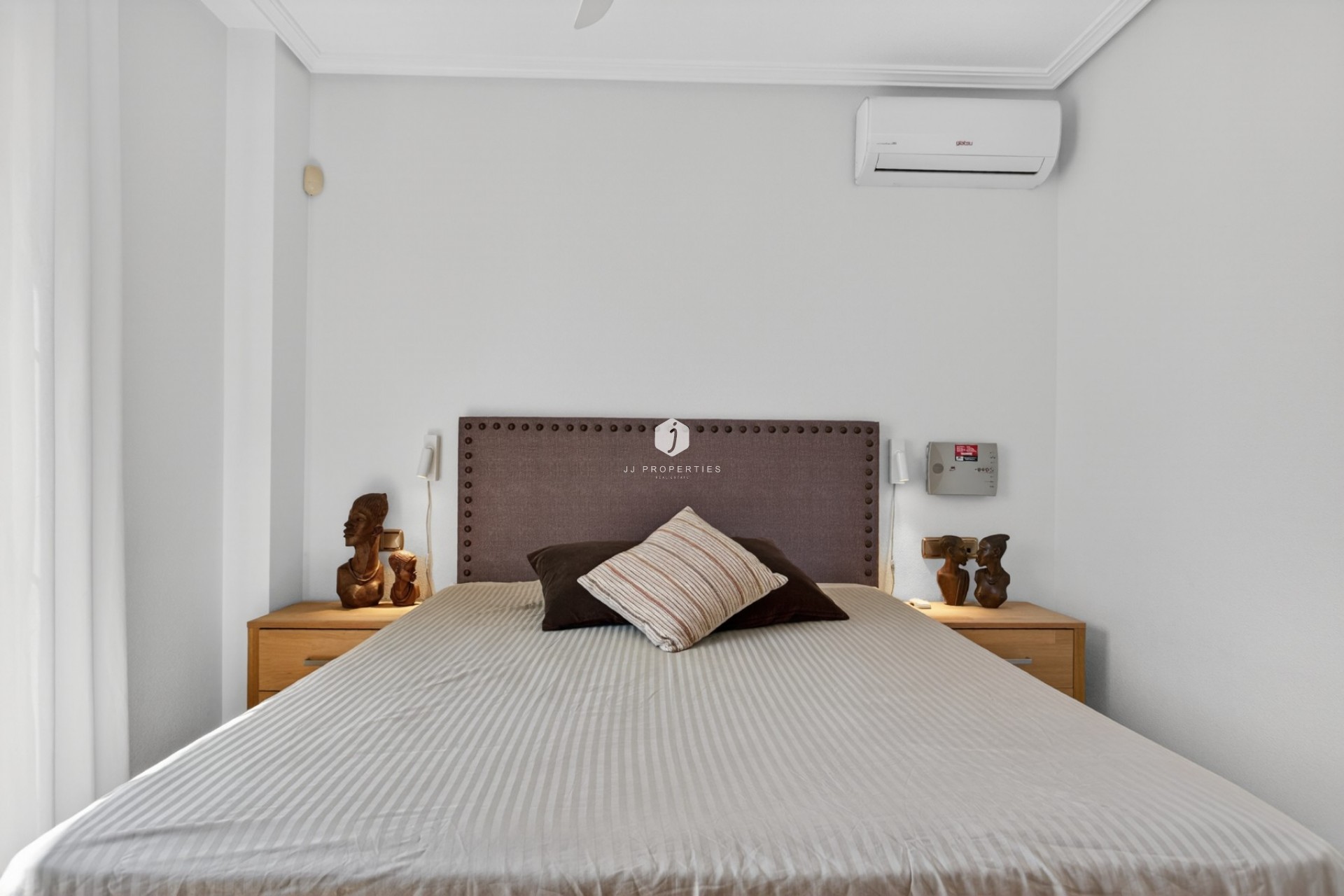 Aus zweiter Hand - Villa -
Orihuela Costa - Costa Blanca