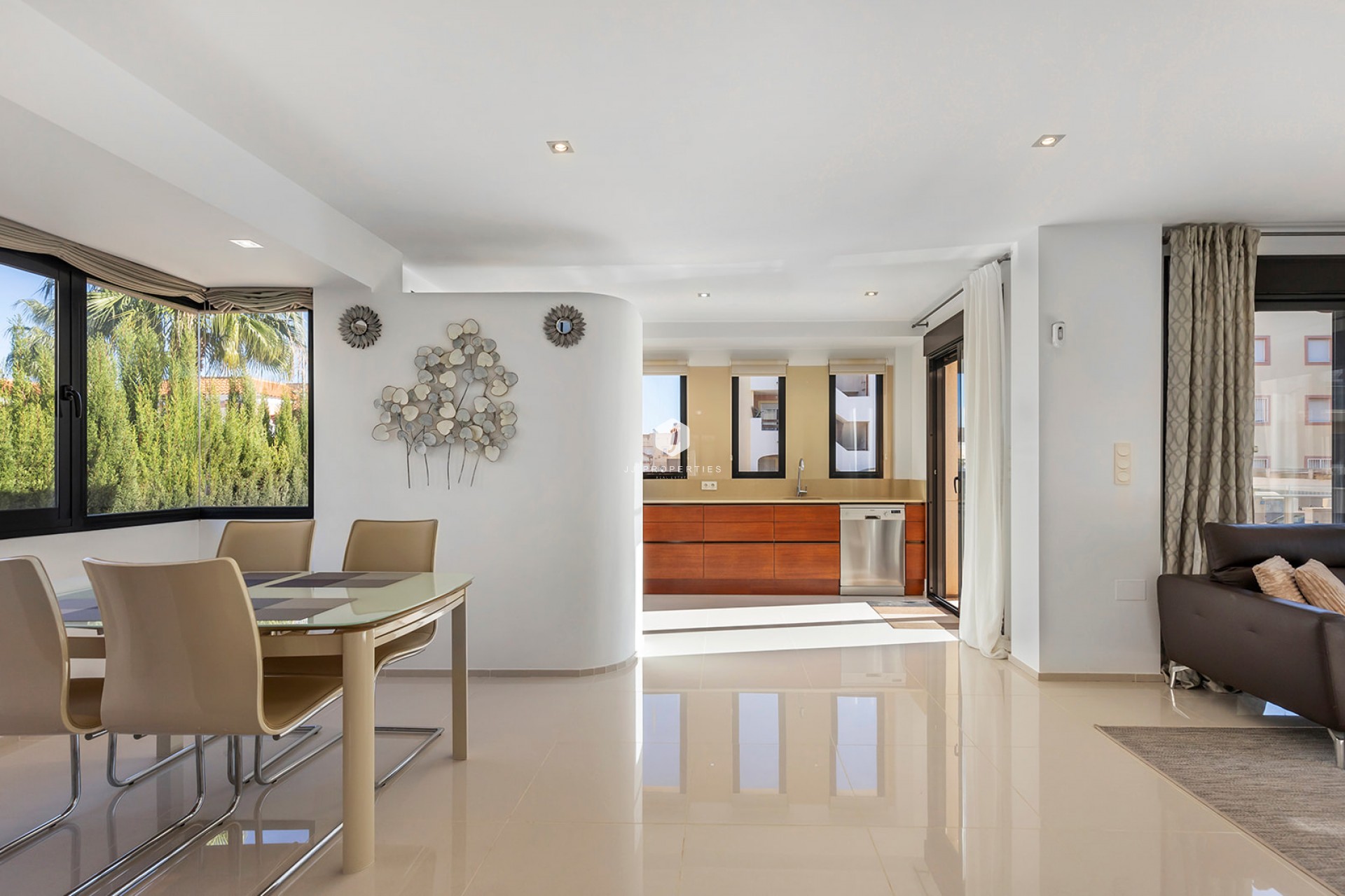 Aus zweiter Hand - Villa -
Orihuela Costa - Costa Blanca