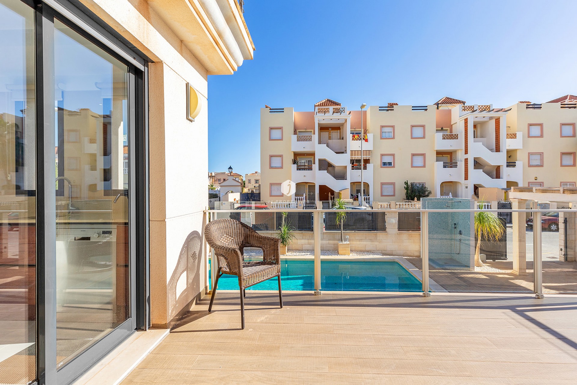 Aus zweiter Hand - Villa -
Orihuela Costa - Costa Blanca