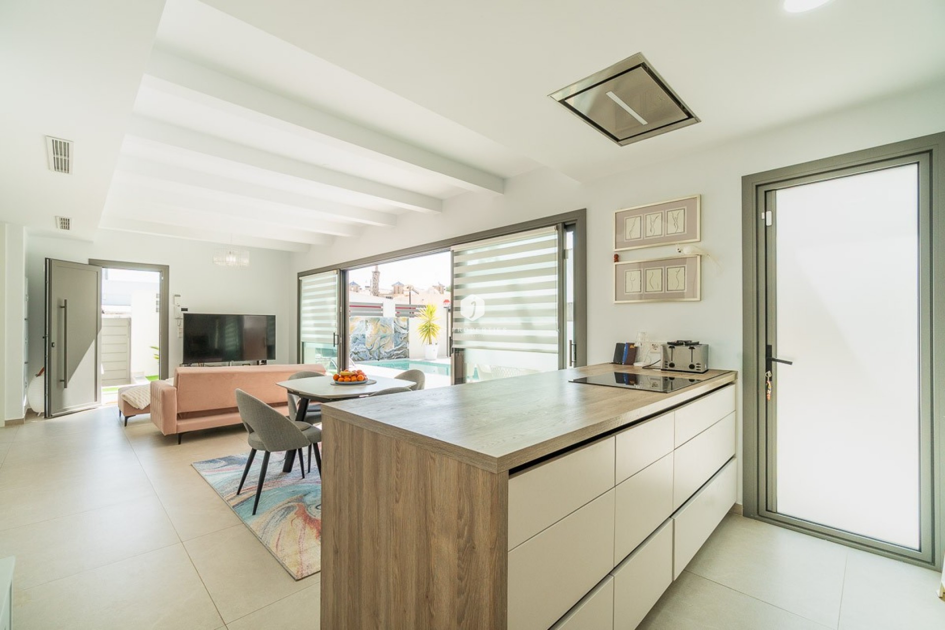 Aus zweiter Hand - Villa -
Orihuela Costa - Costa Blanca