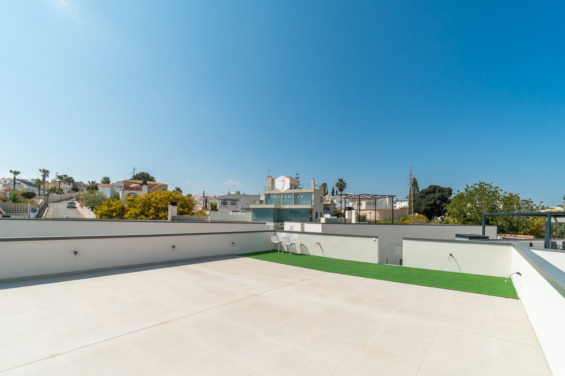Aus zweiter Hand - Villa -
Orihuela Costa - Costa Blanca