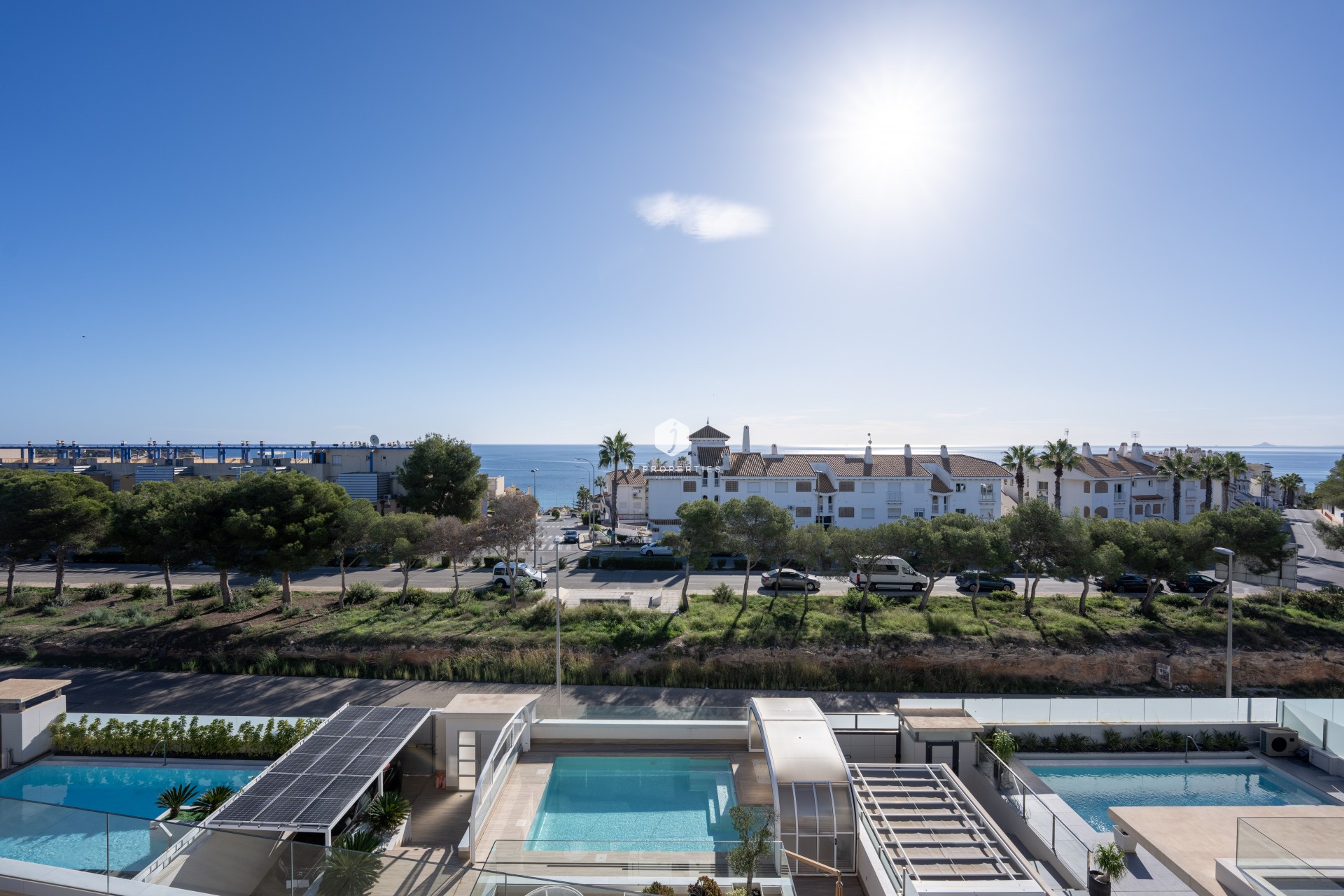Aus zweiter Hand - Villa -
Orihuela Costa - Costa Blanca