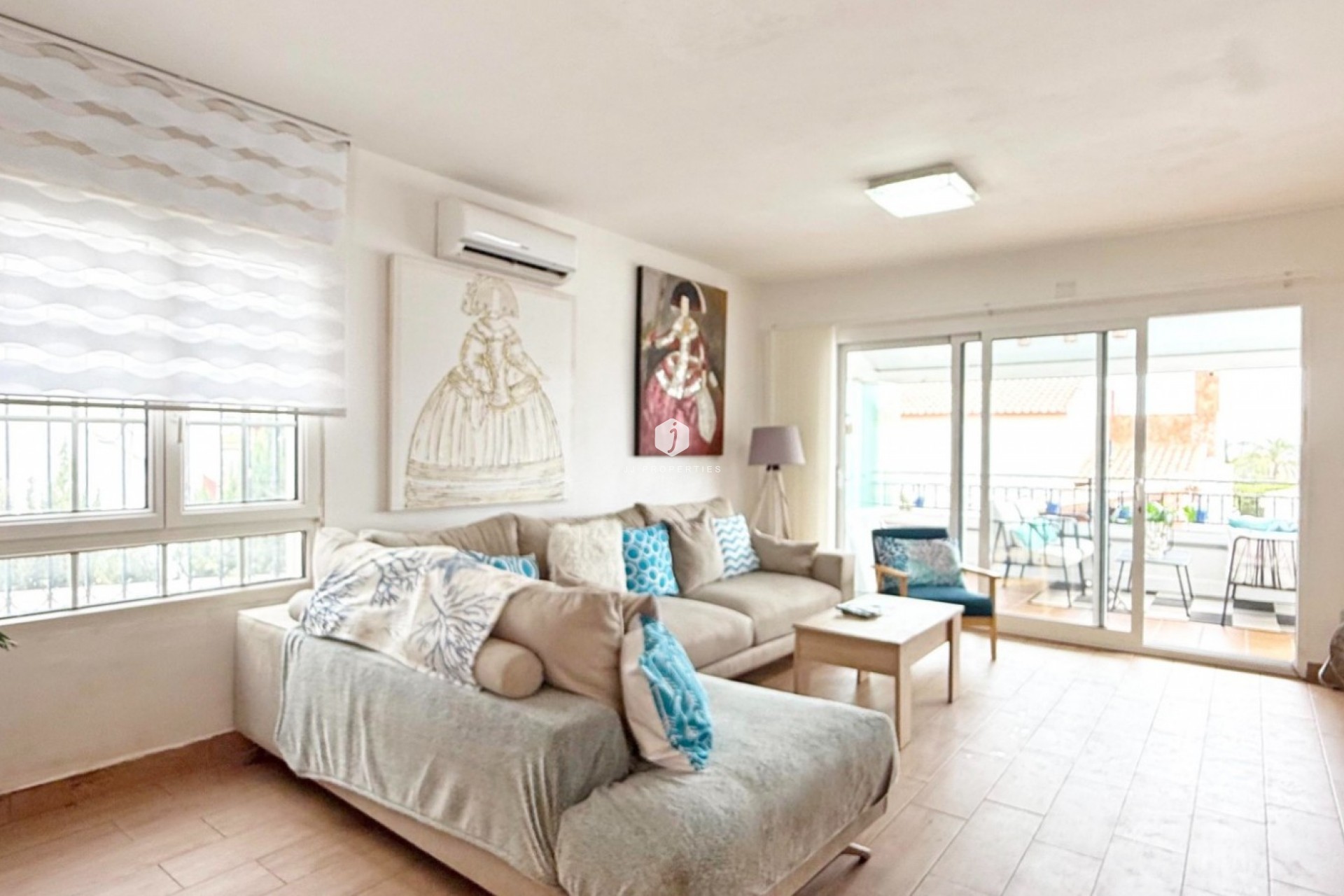 Aus zweiter Hand - Villa -
Orihuela Costa - Costa Blanca