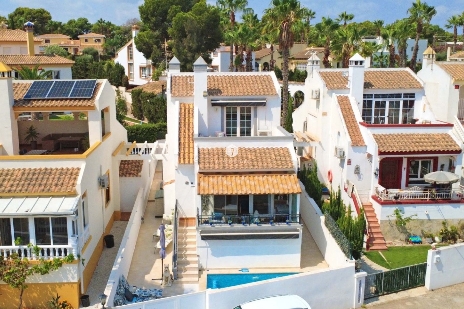 Aus zweiter Hand - Villa -
Orihuela Costa - Costa Blanca