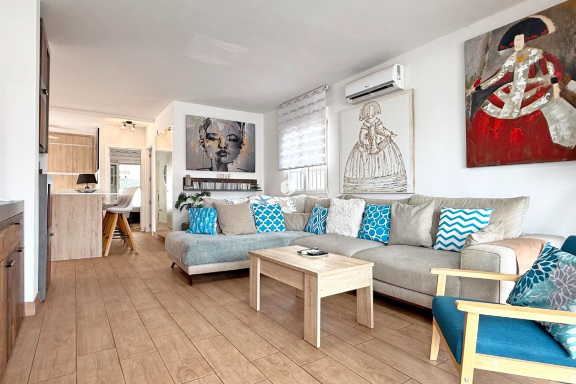 Aus zweiter Hand - Villa -
Orihuela Costa - Costa Blanca