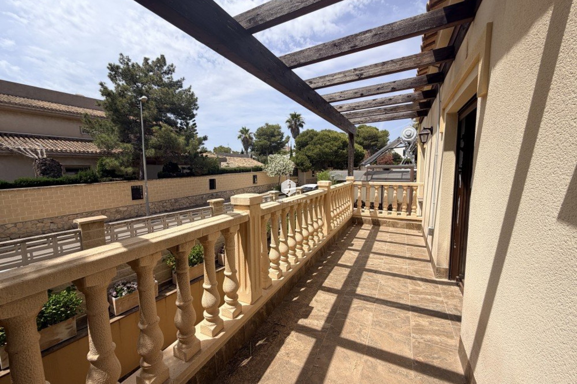 Aus zweiter Hand - Villa -
Orihuela Costa - Costa Blanca
