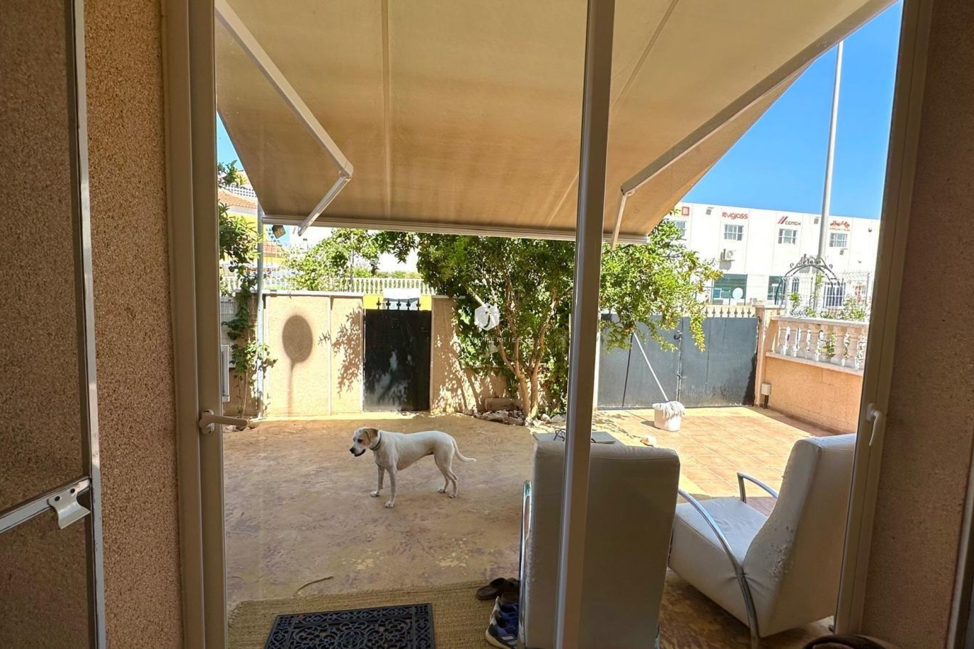 Aus zweiter Hand - Villa -
Orihuela Costa - La Regia