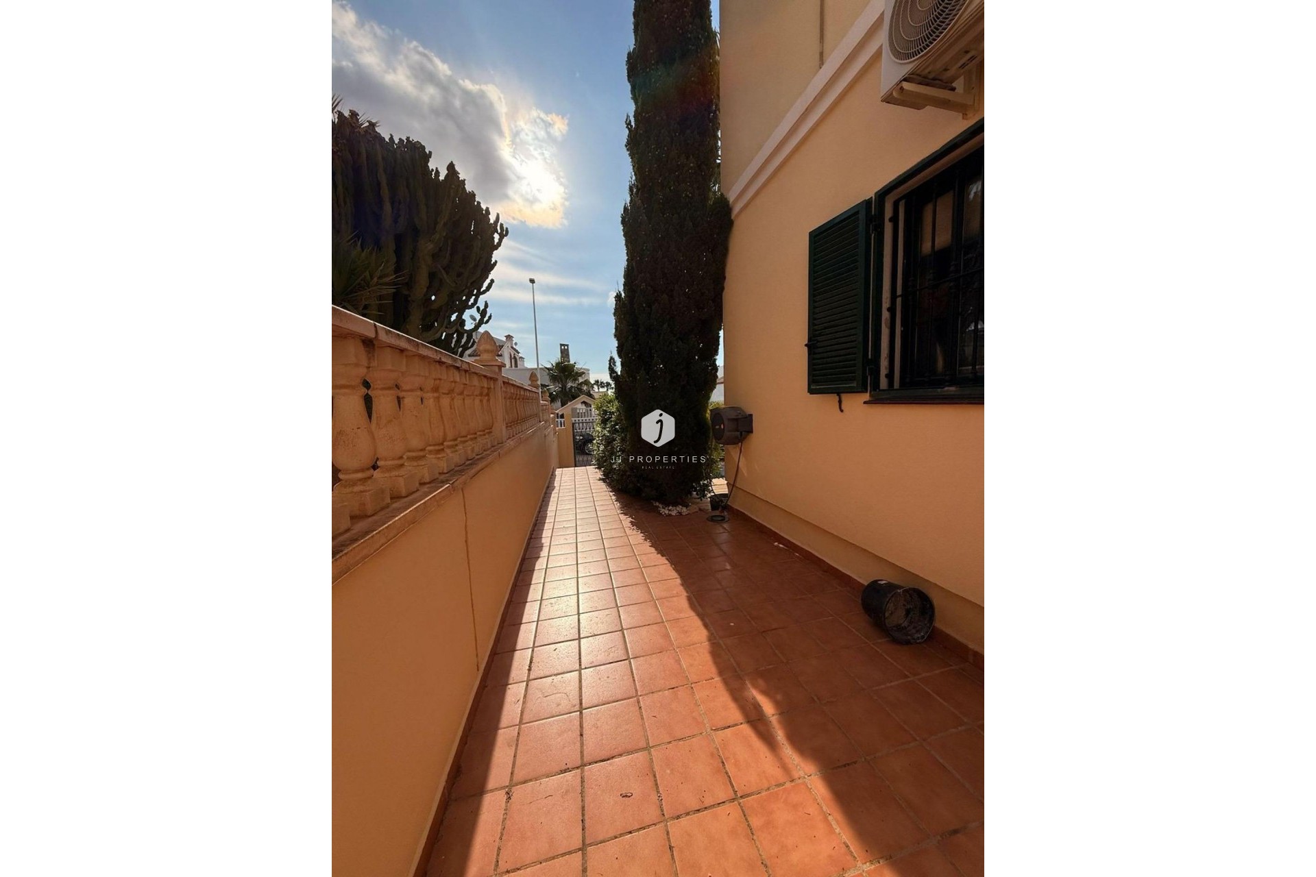 Aus zweiter Hand - Villa -
Orihuela Costa - Lomas De Cabo Roig-los Dolses