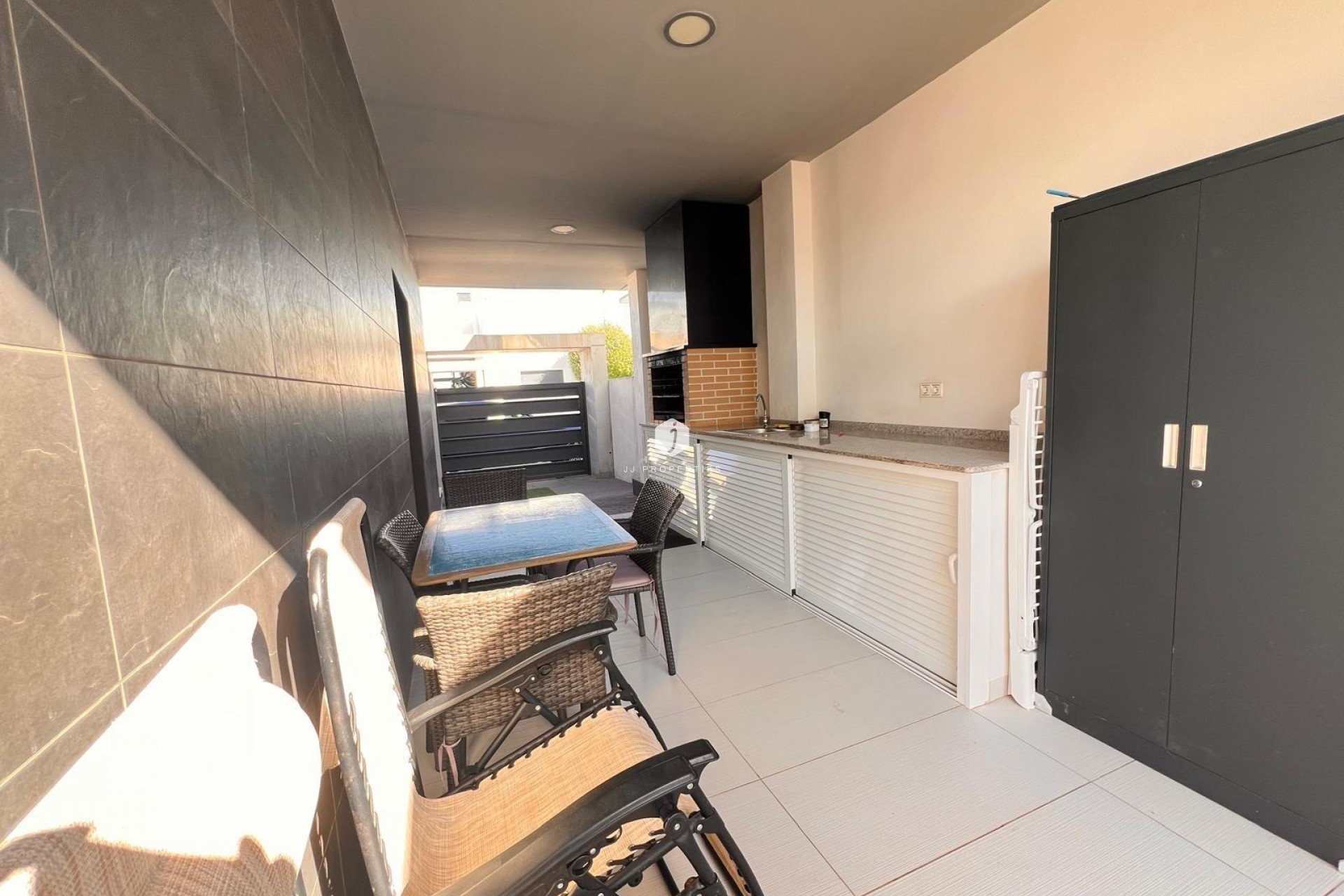 Aus zweiter Hand - Villa -
Orihuela Costa - Lomas de Cabo Roig