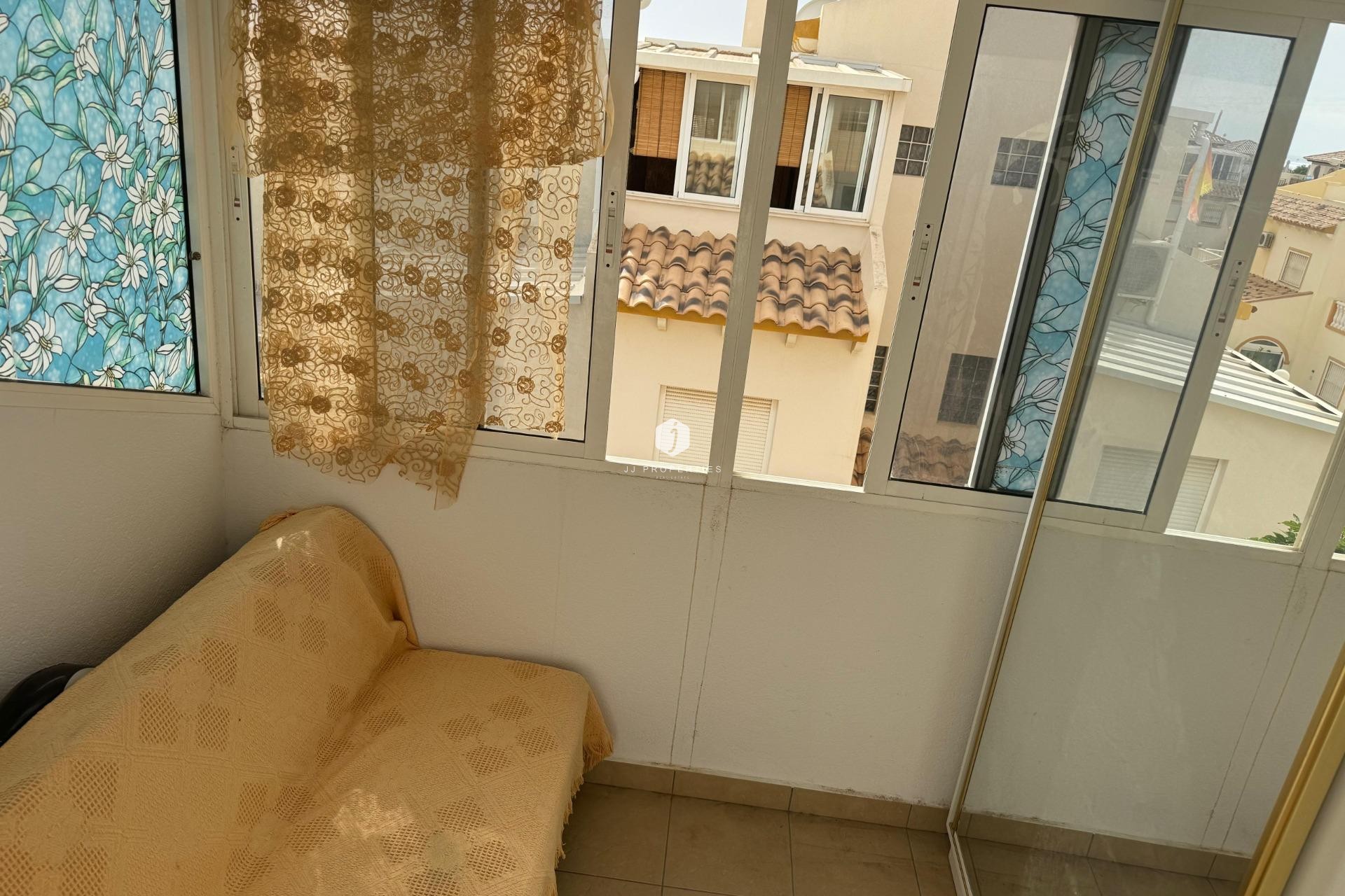 Aus zweiter Hand - Villa -
Orihuela Costa - Los Dolses