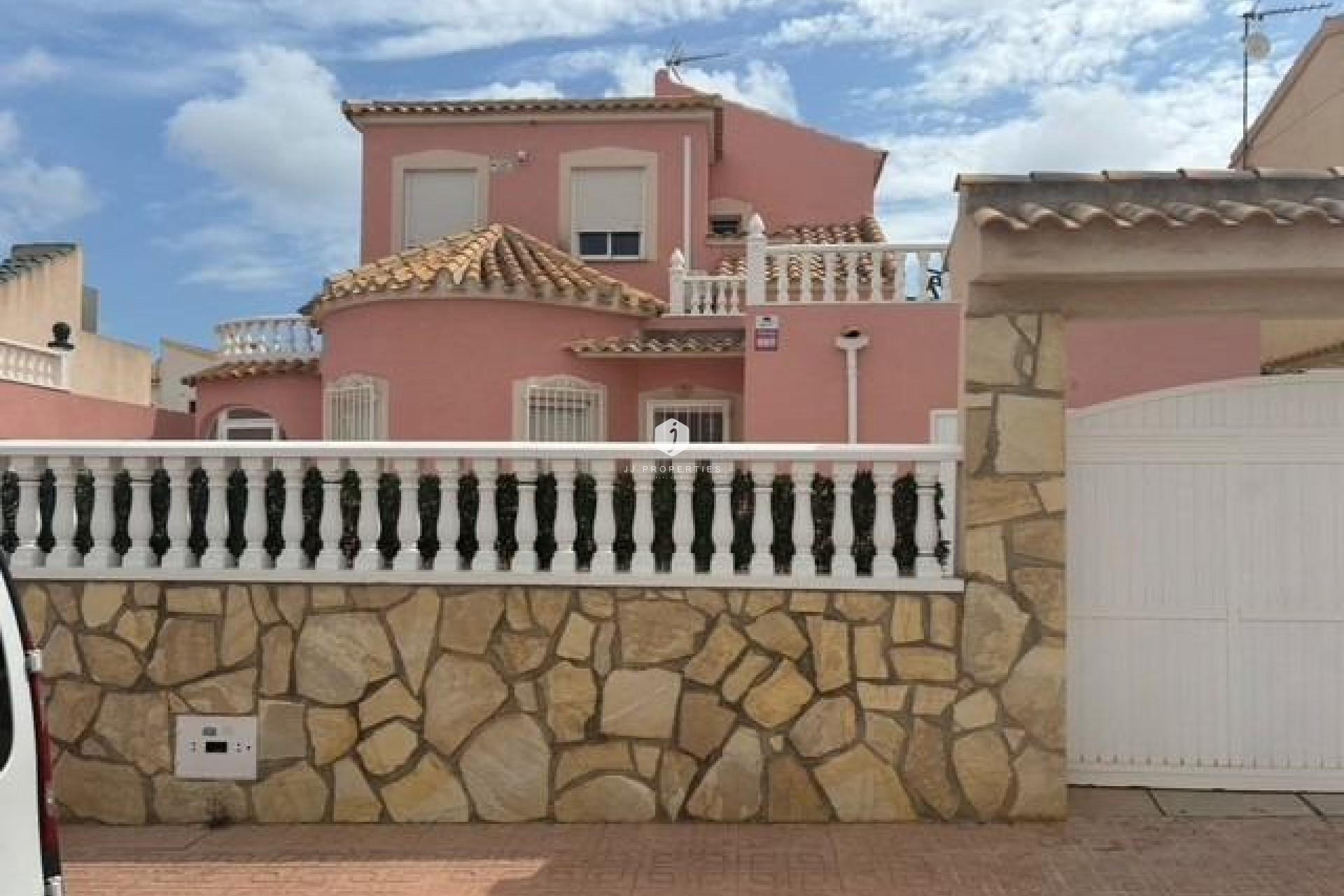 Aus zweiter Hand - Villa -
Orihuela Costa - Playa Flamenca