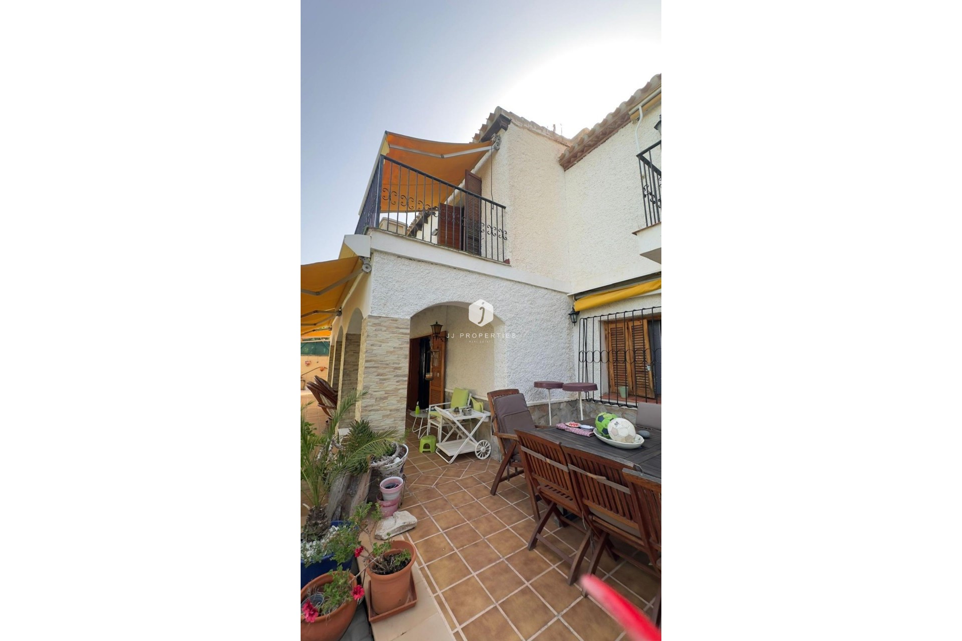 Aus zweiter Hand - Villa -
Orihuela Costa - Punta Prima