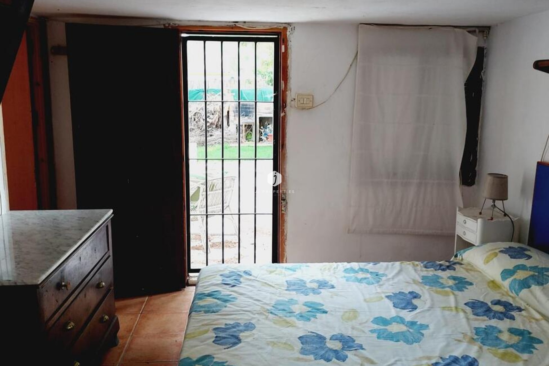 Aus zweiter Hand - Villa -
Orihuela Costa - Punta Prima