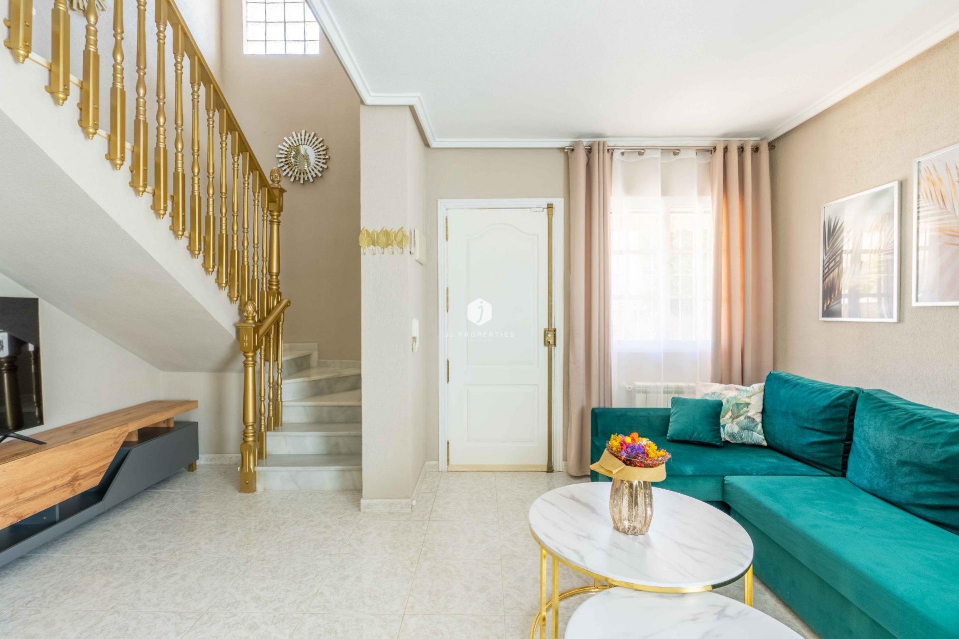 Aus zweiter Hand - Villa -
Orihuela Costa - Punta Prima