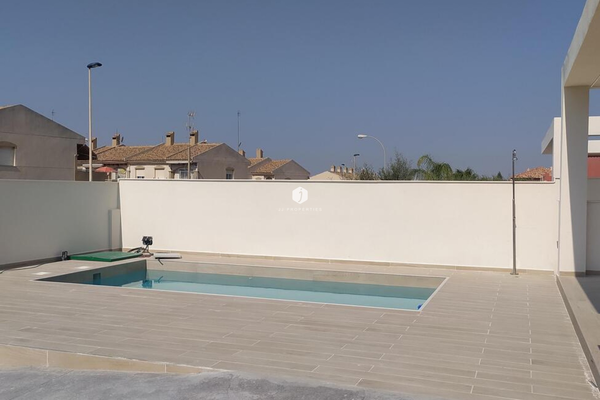 Aus zweiter Hand - Villa Penthouse -
Torrevieja - aguas nuevas